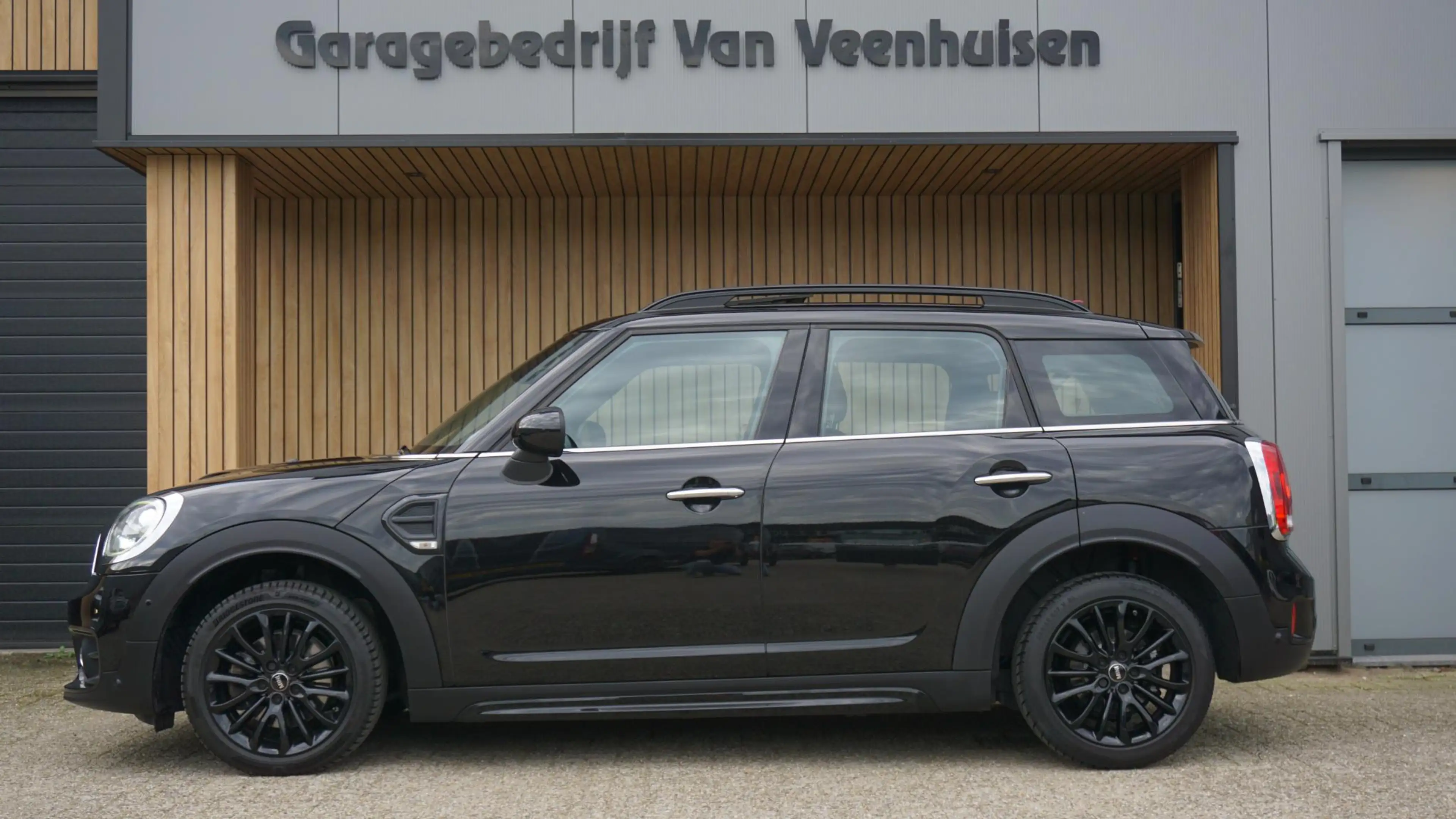MINI Cooper Countryman 1.5 136pk *Black Optik* Pano.Dak Leder H&K 17inch — photo 2