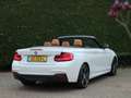 BMW 220 2-serie Cabrio 220i High Executive M Sport | 1e ei Weiß - thumbnail 2