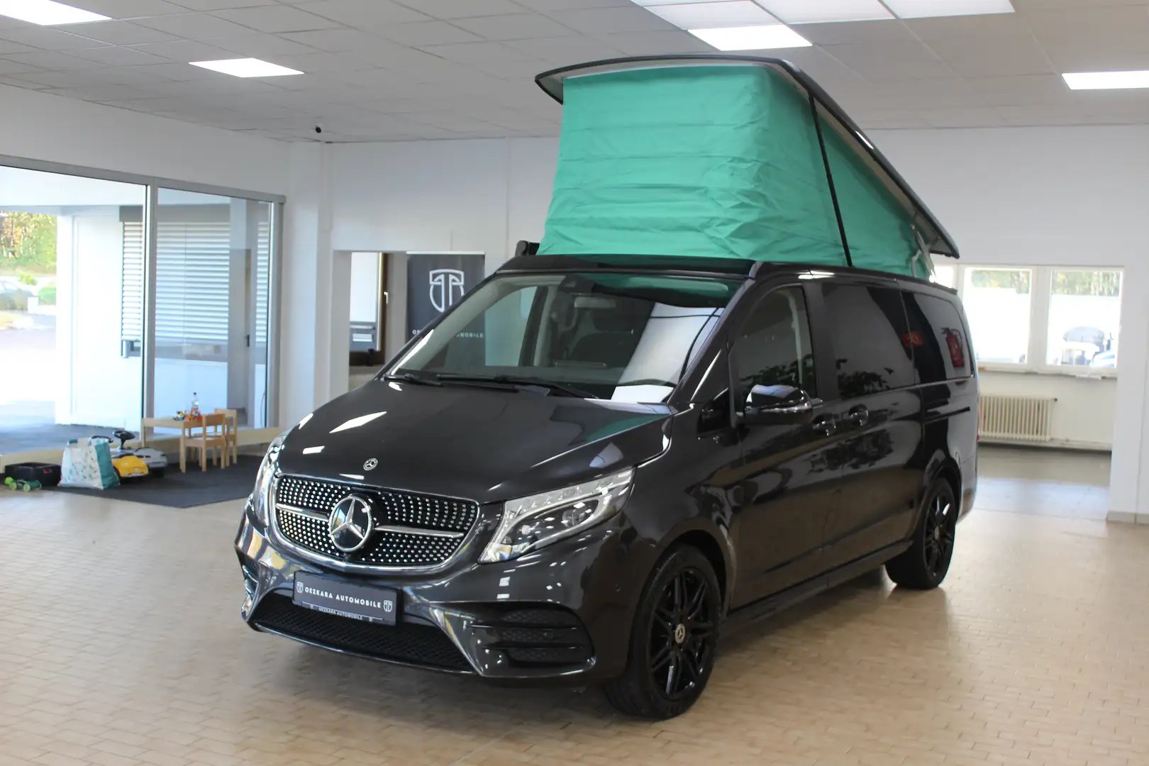 Mercedes-Benz Marco Polo V300 d HORIZON EDITION 4MATIC ArtVenture AMG Grau - 1