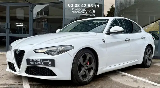 Alfa Romeo Giulia 2.2 Diesel 180 ch Super