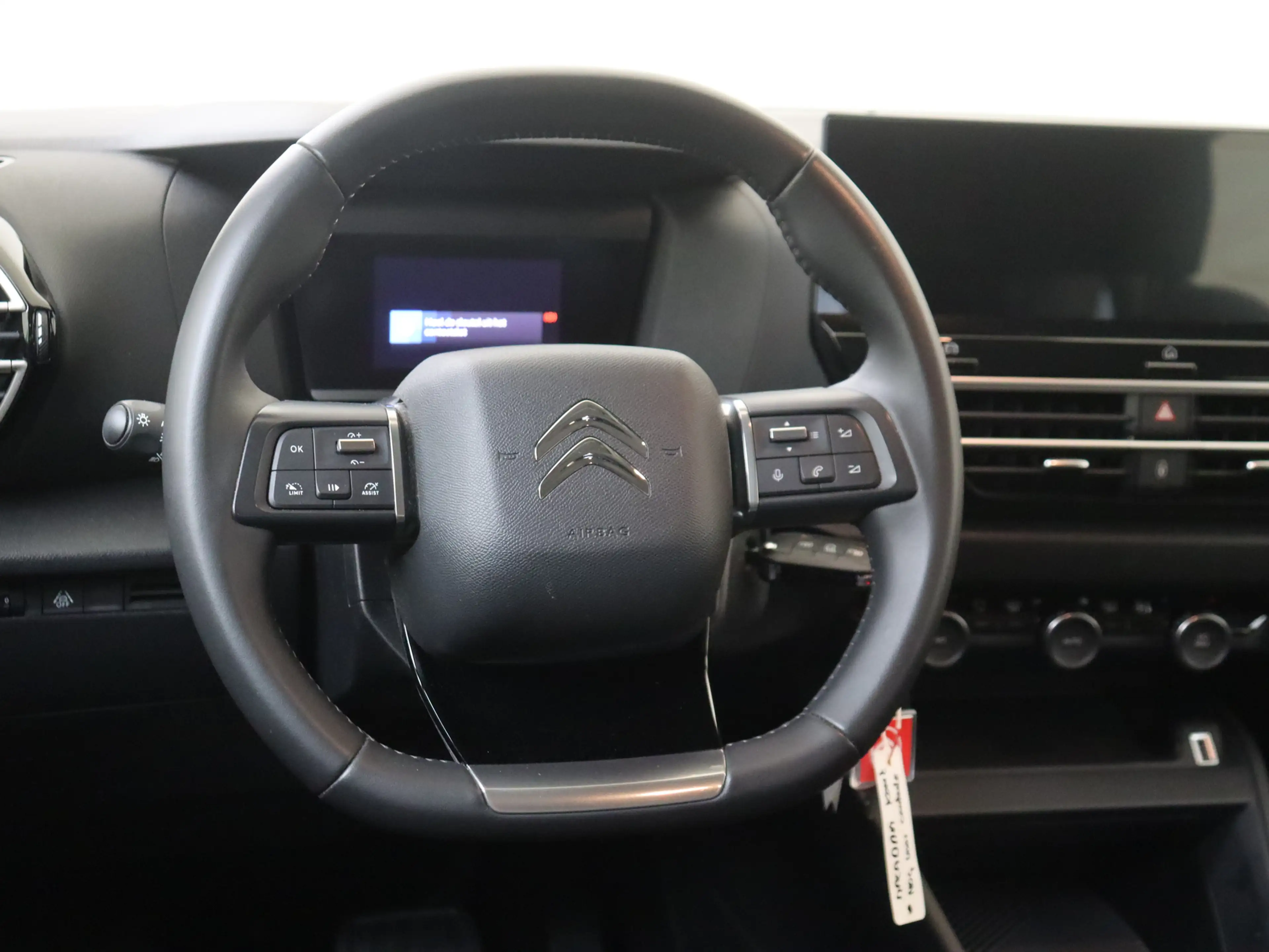 Citroen E-C4 Electric You 50 kWh — photo 6