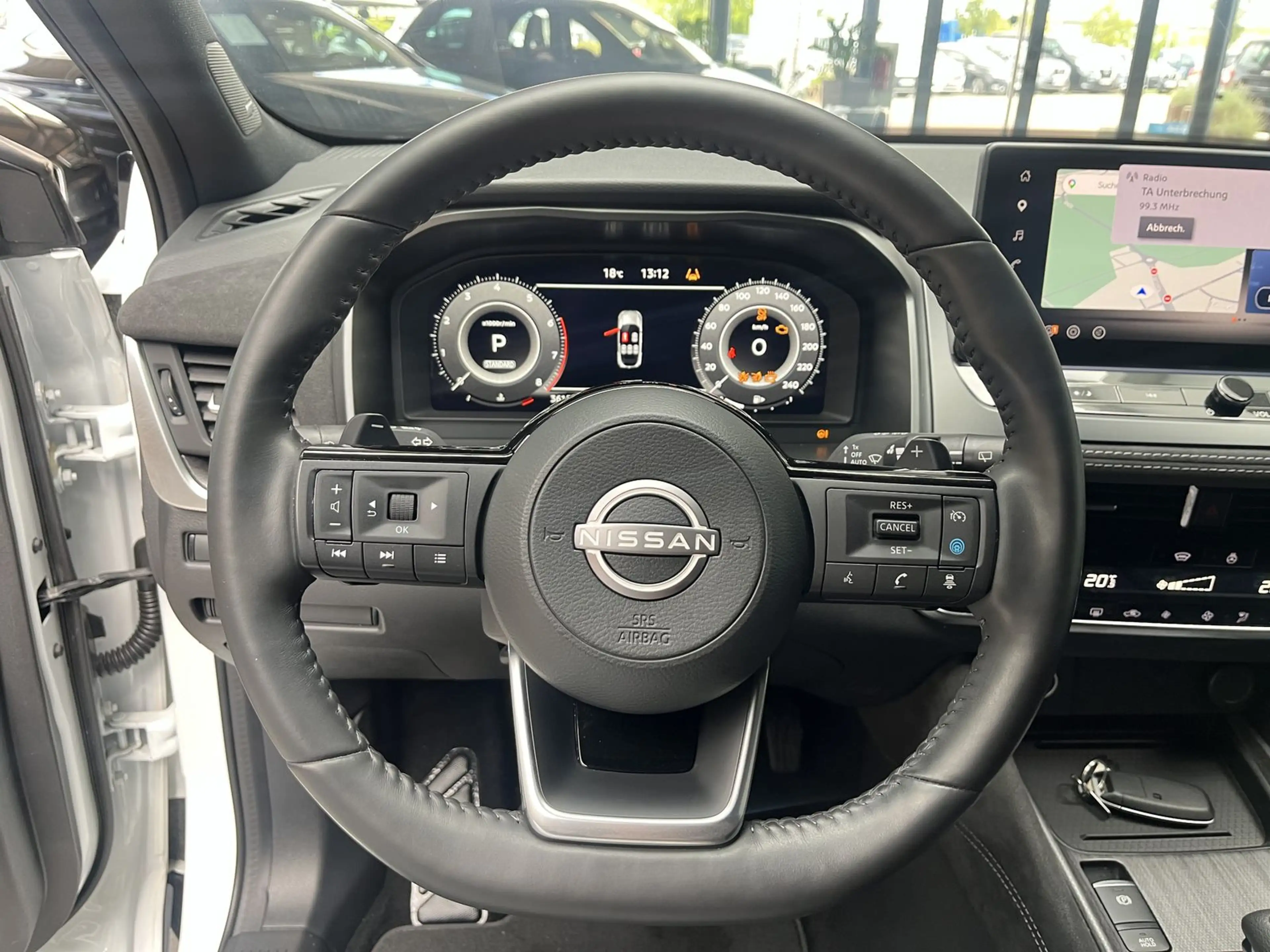 Nissan Qashqai Tekna+ Panorama 360° Carplay DAB BOSE — photo 11
