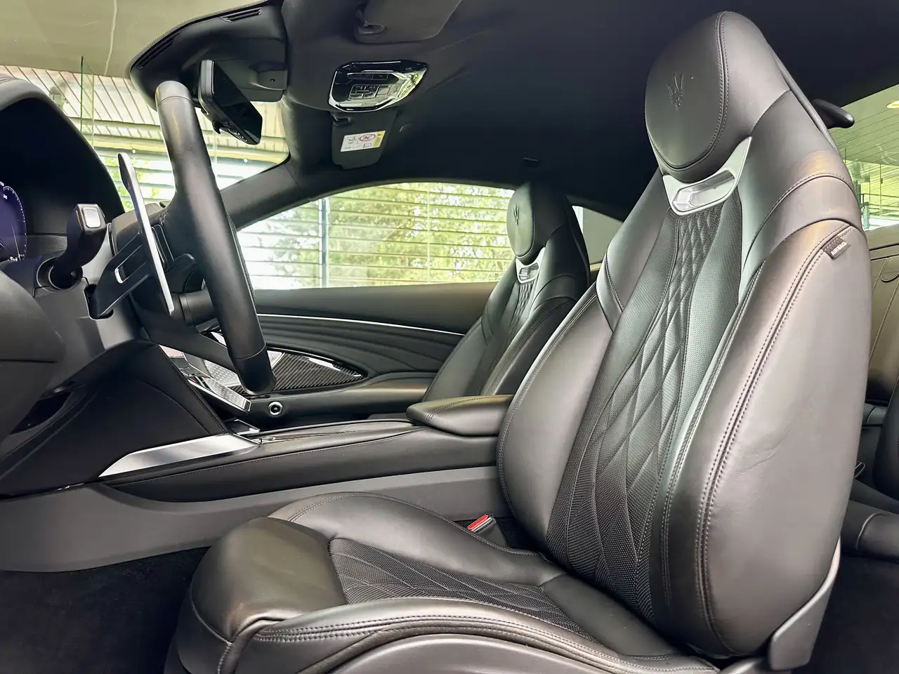 Maserati GranTurismo 2023 — фото 10