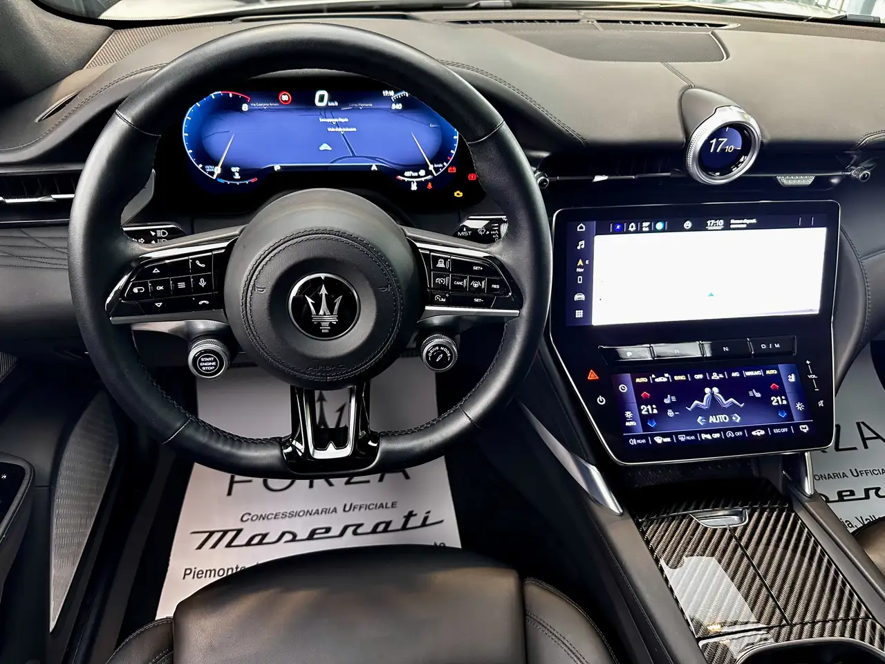 Maserati GranTurismo 2023 — фото 14