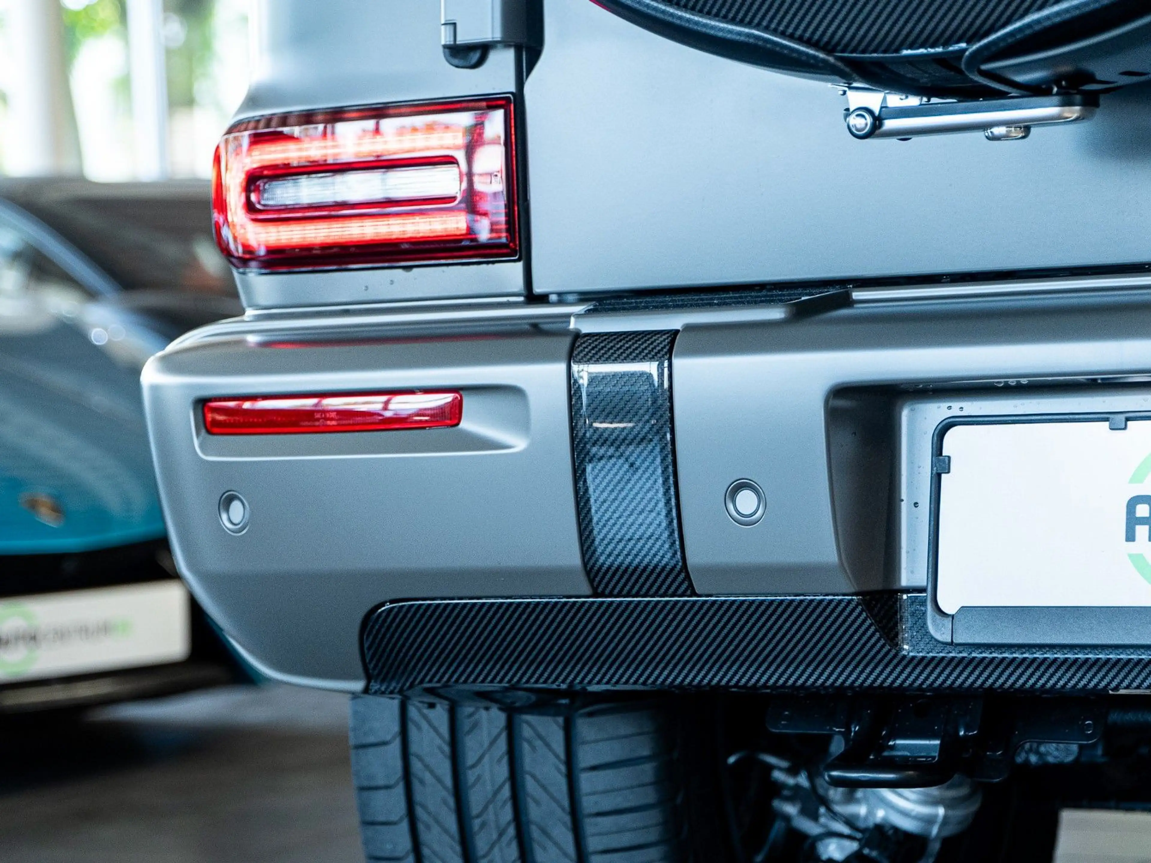 Mercedes-Benz G 63 AMG G63 AMG Manufaktur TV Carbon Burm AHK — photo 10