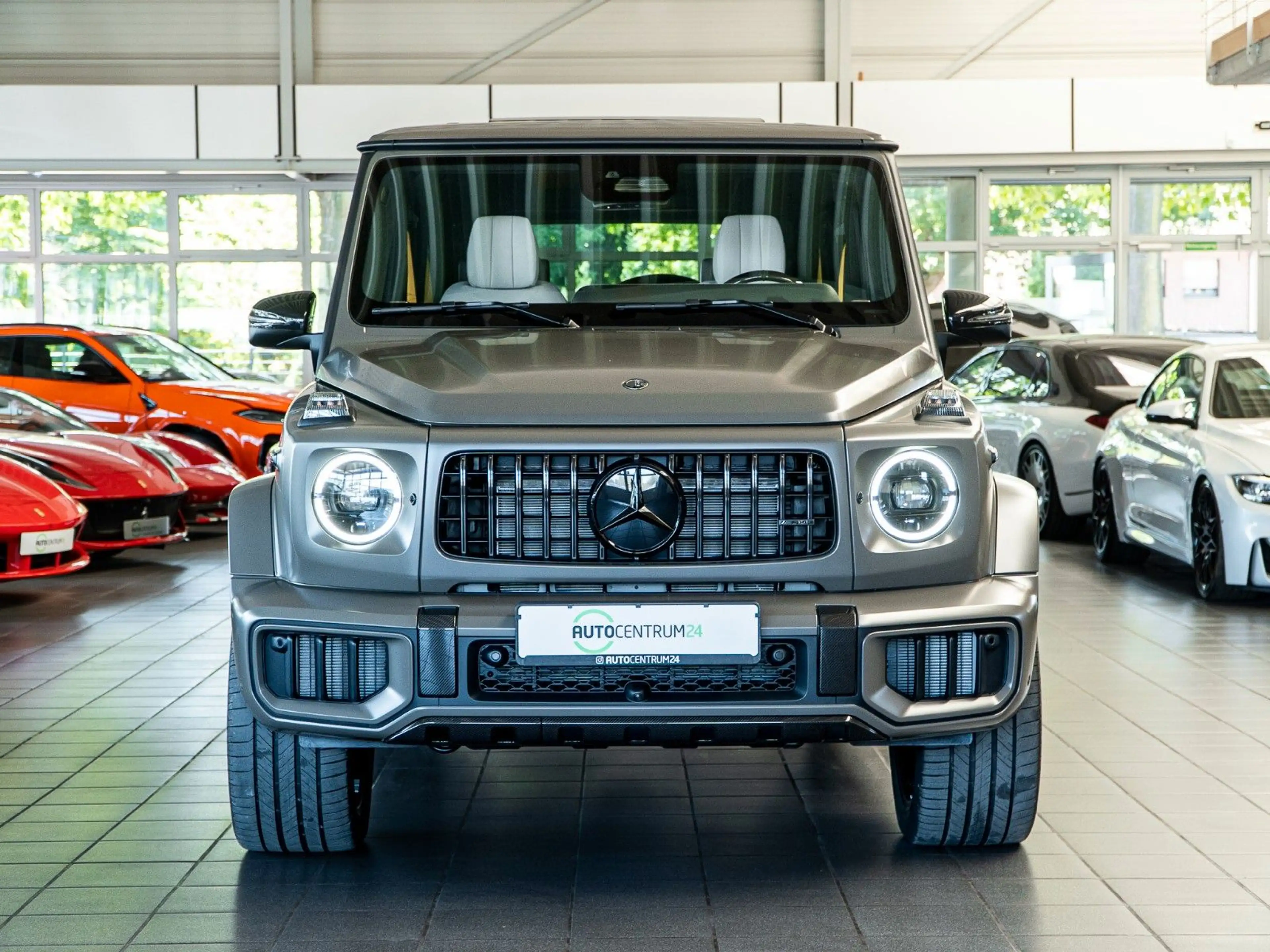 Mercedes-Benz G 63 AMG G63 AMG Manufaktur TV Carbon Burm AHK — photo 3