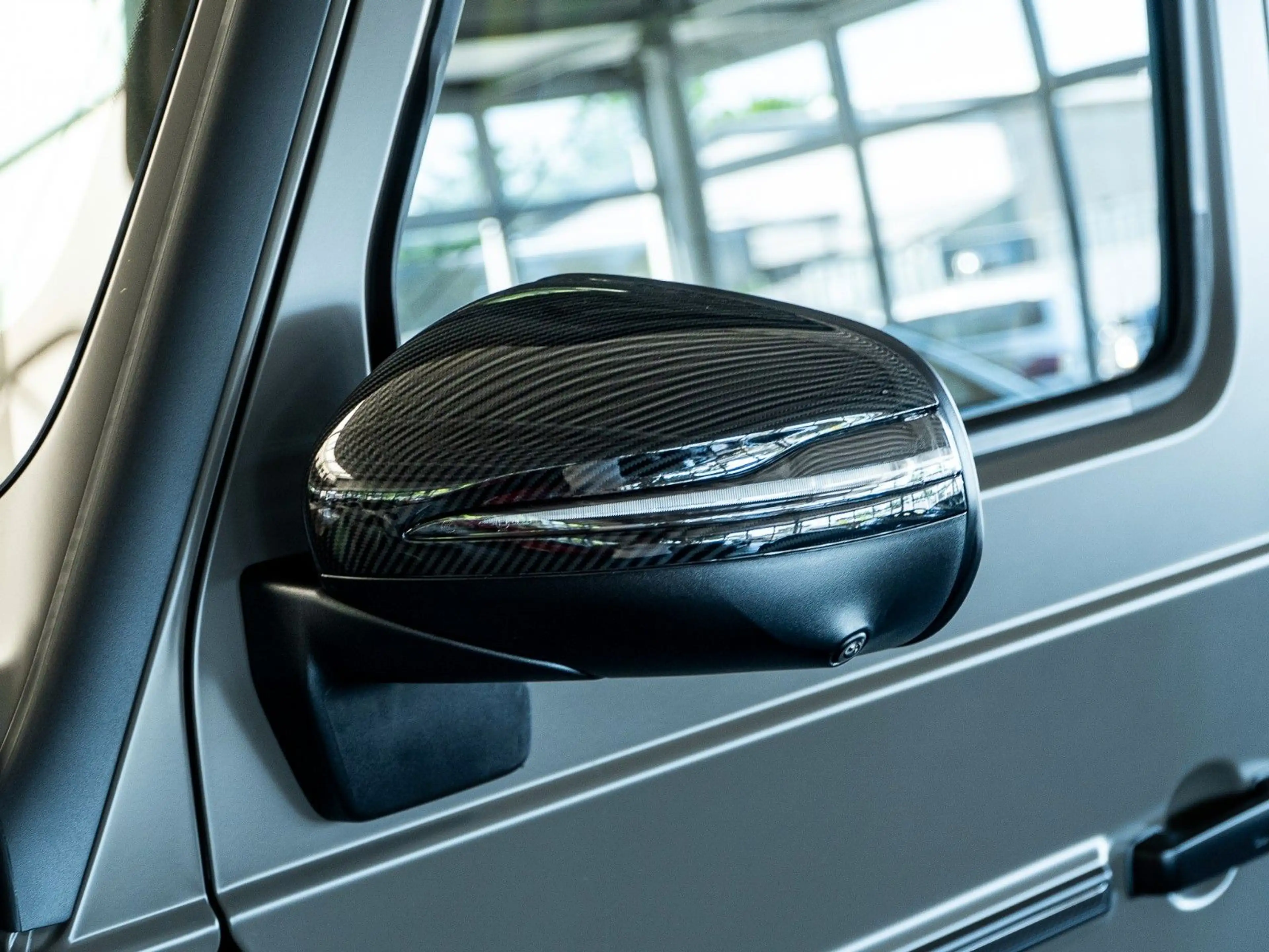 Mercedes-Benz G 63 AMG G63 AMG Manufaktur TV Carbon Burm AHK — photo 8