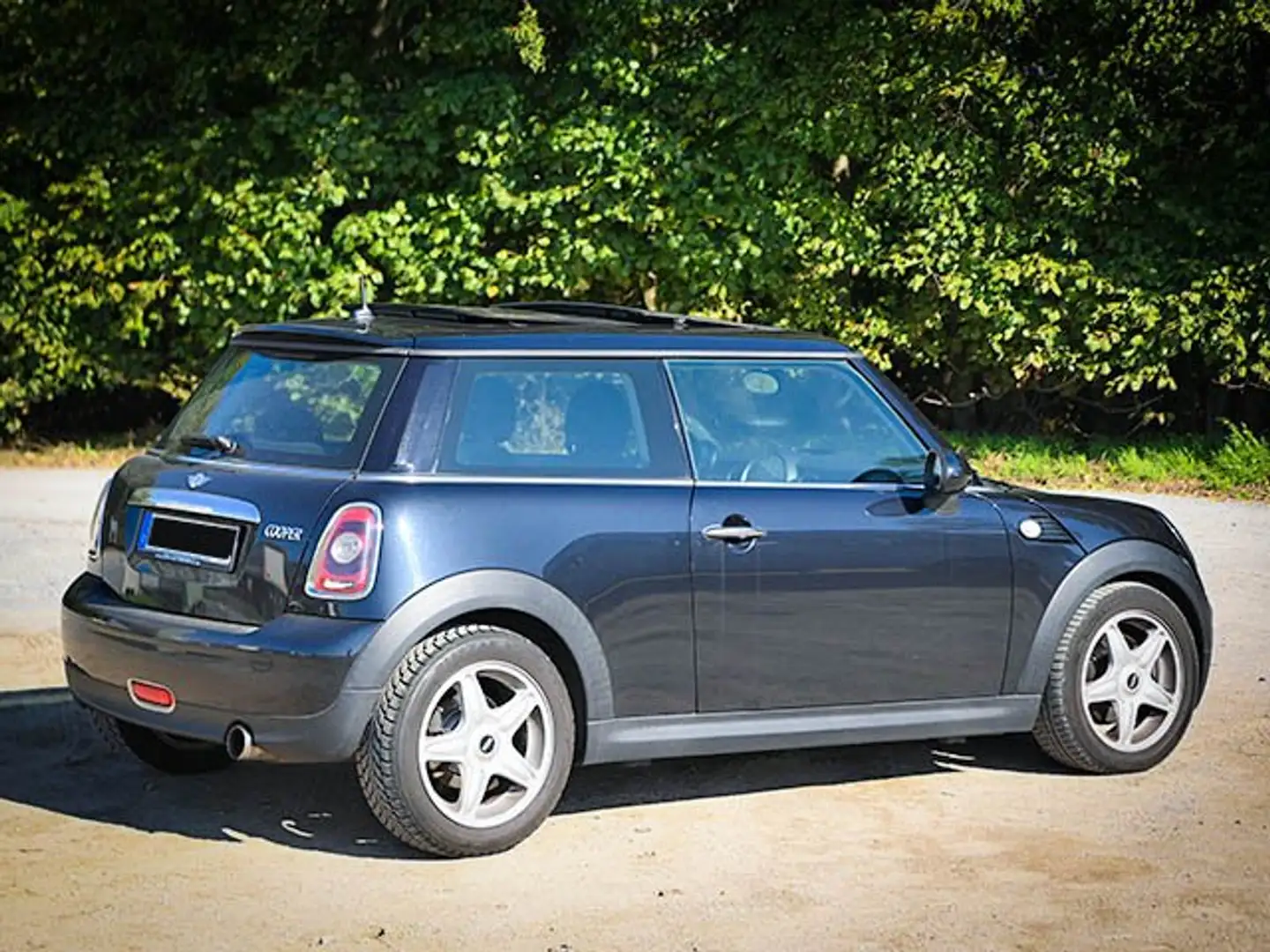 MINI Cooper MINI Schwarz - 1