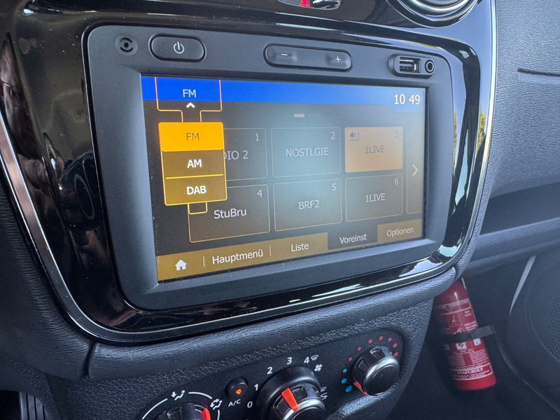 Dacia Dokker TCe 130 GPF Comfort NAVI KLIMA CARPLAY — photo 9
