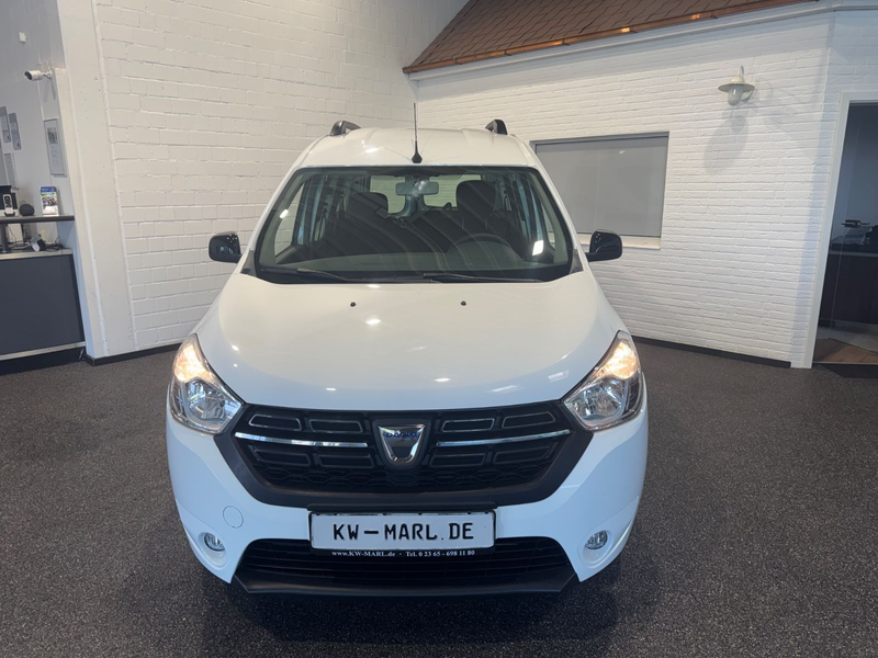 Dacia Dokker TCe 130 GPF Comfort NAVI KLIMA CARPLAY — photo 2