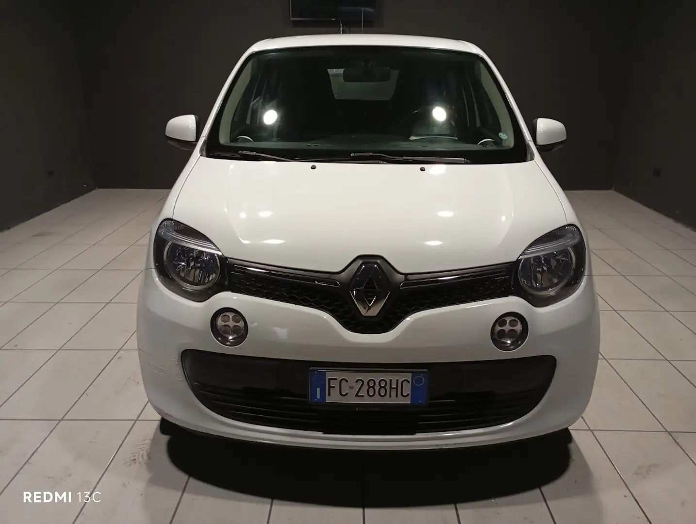 Renault Twingo Twingo III 2015 1.0 sce Life (wave) 69cv E6 Weiß - 2