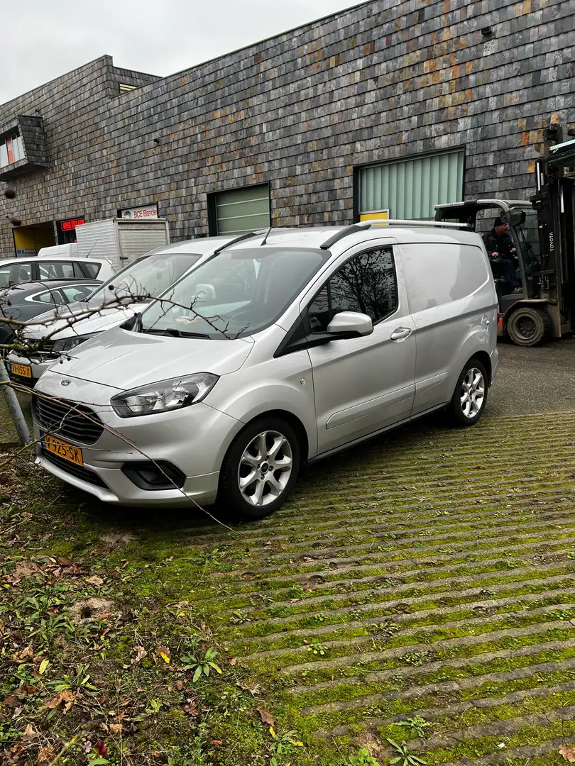 Ford Transit Courier Basis - 1