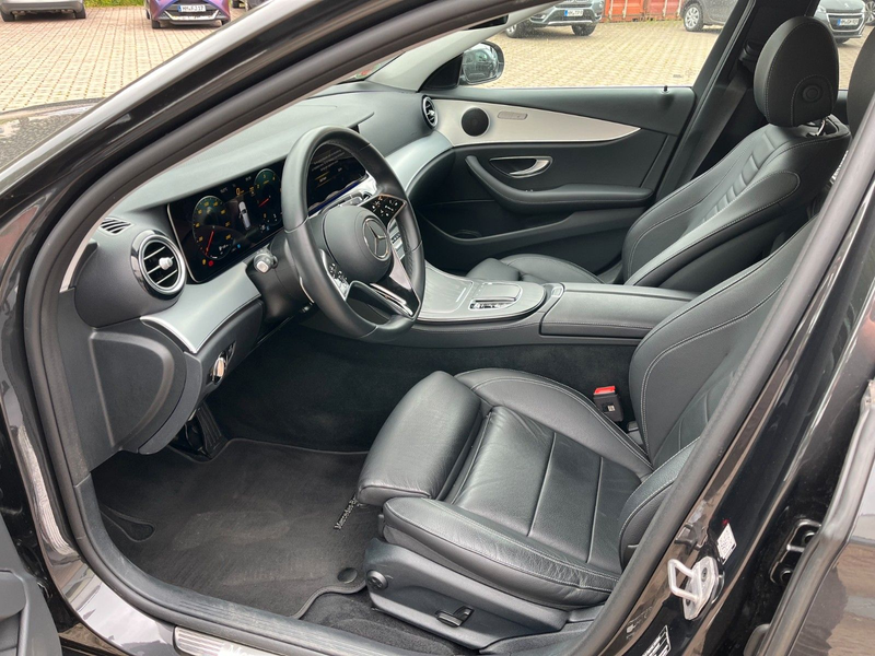Mercedes-Benz E 200 D T-Modell Avantgarde +LED/Leder/Navi+ — photo 7
