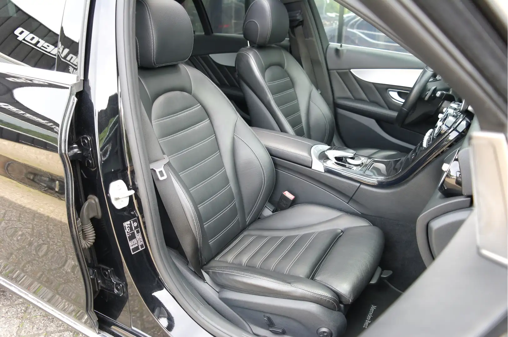 Mercedes-Benz C 350 e Lease Edition | NL-Auto | Pano | 360 Camera | Cr Zwart - 2