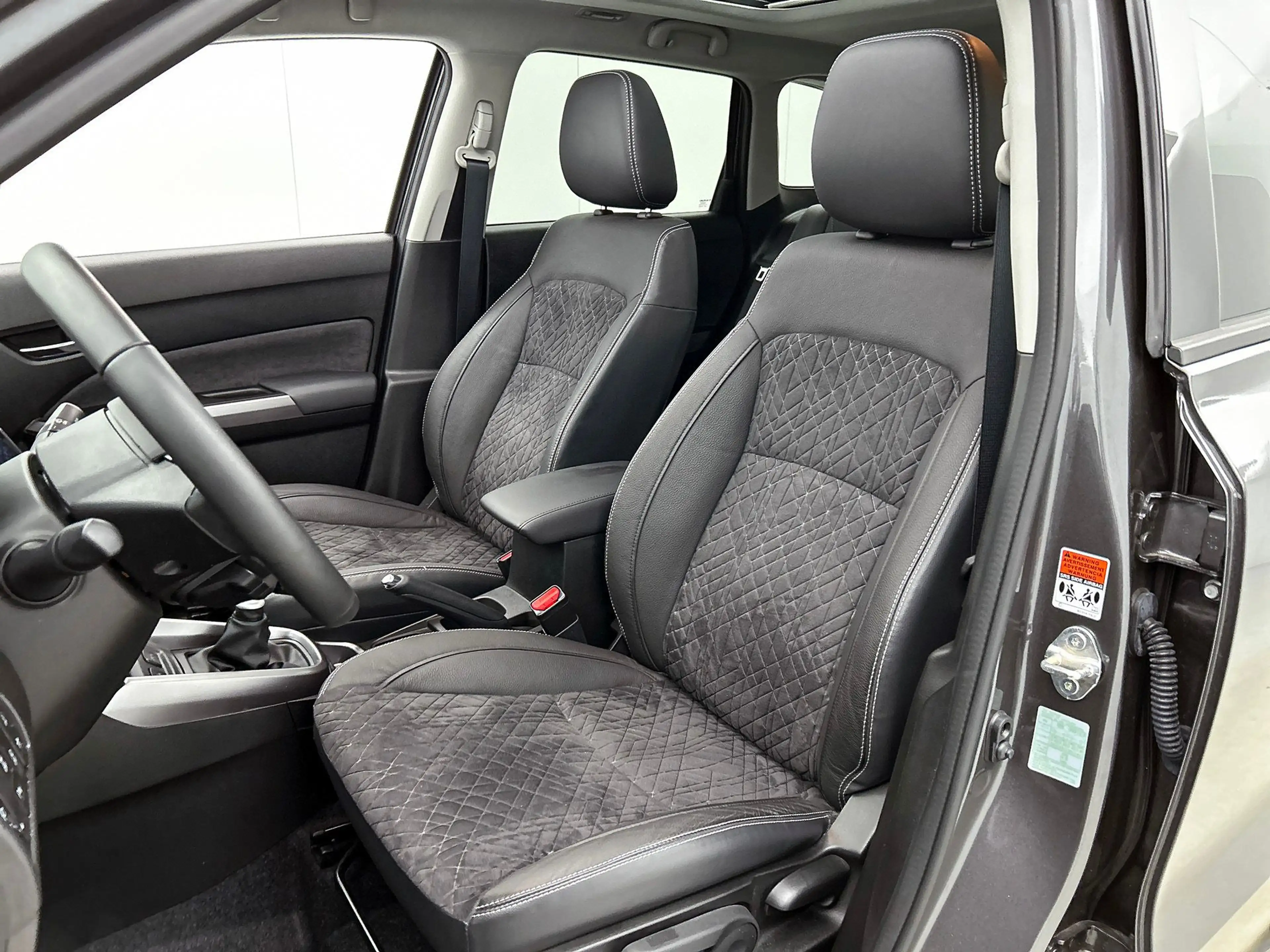 Suzuki Vitara 1.4 Boosterjet Style Smart Hybrid | Adaptive Cruis — photo 4