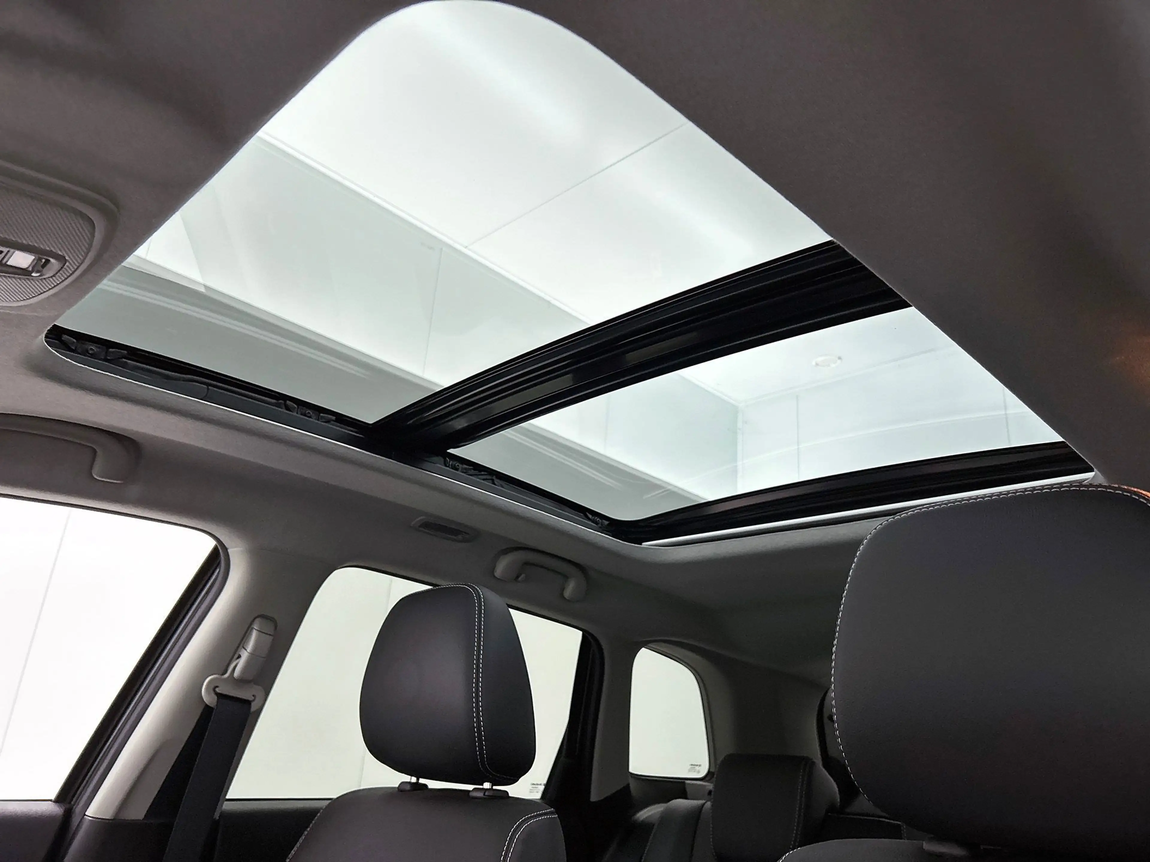 Suzuki Vitara 1.4 Boosterjet Style Smart Hybrid | Adaptive Cruis — photo 28