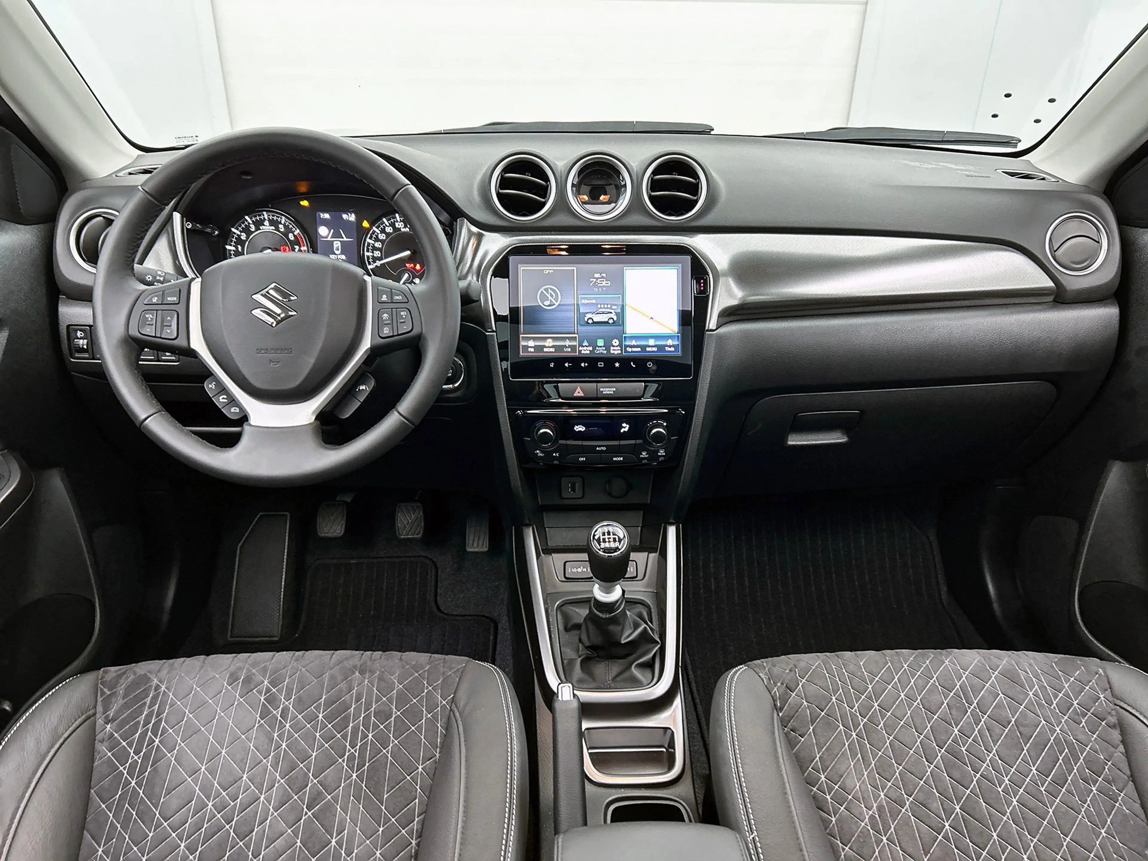 Suzuki Vitara 1.4 Boosterjet Style Smart Hybrid | Adaptive Cruis — photo 5