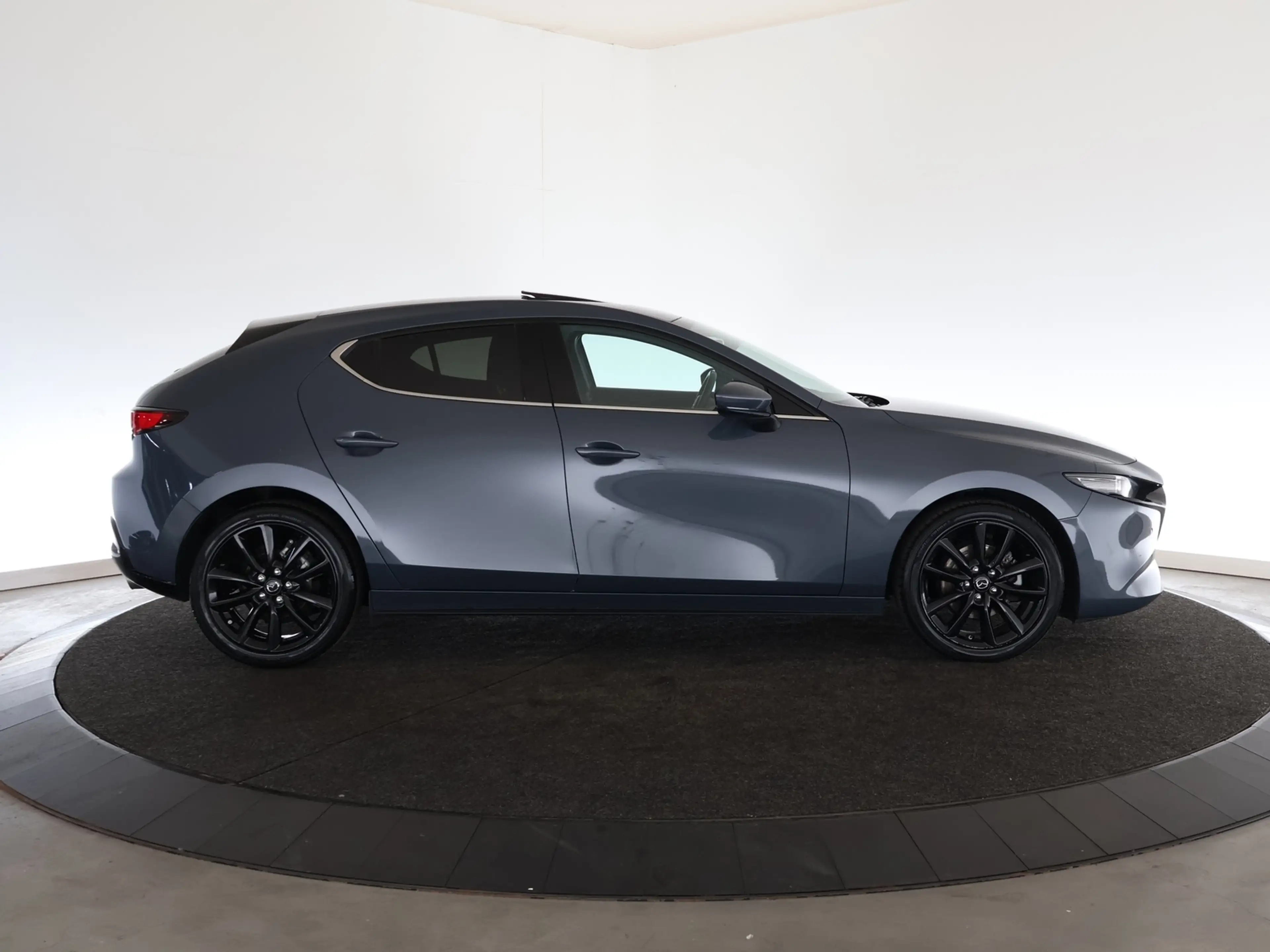 Mazda 3 2.0 e-SkyActiv-X M Hybrid 186 Luxury | Clima | Cam — photo 5