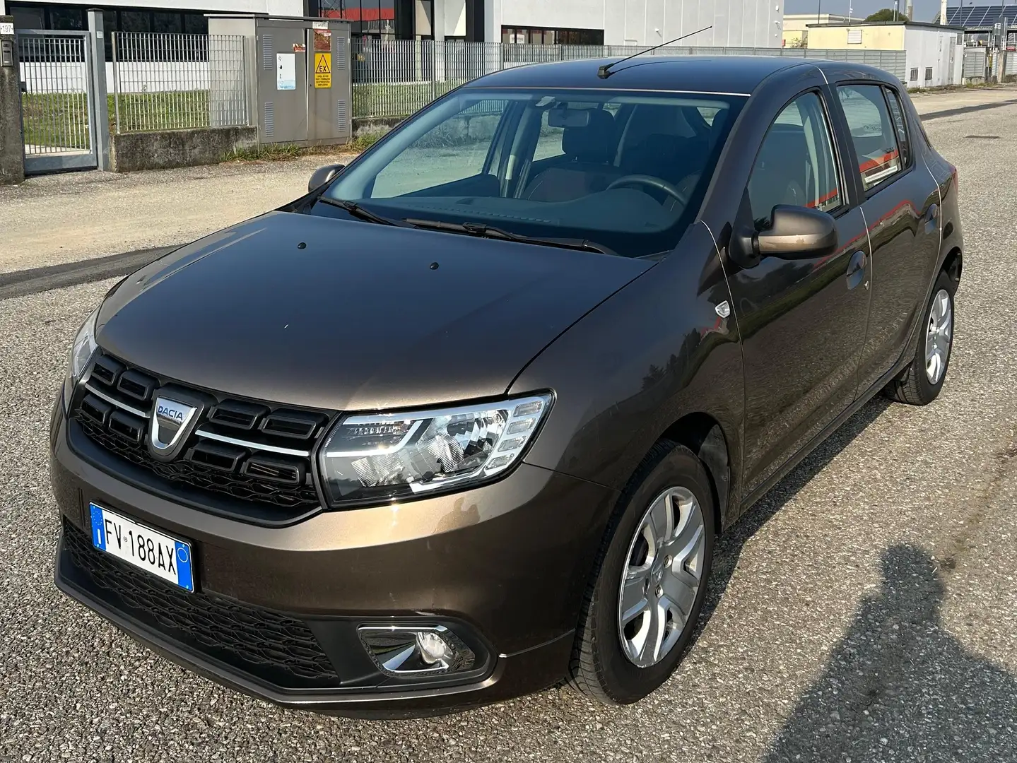 Dacia Sandero Sandero II 2017 1.0 sce Essential s&s 75cv my19 Marrone - 1