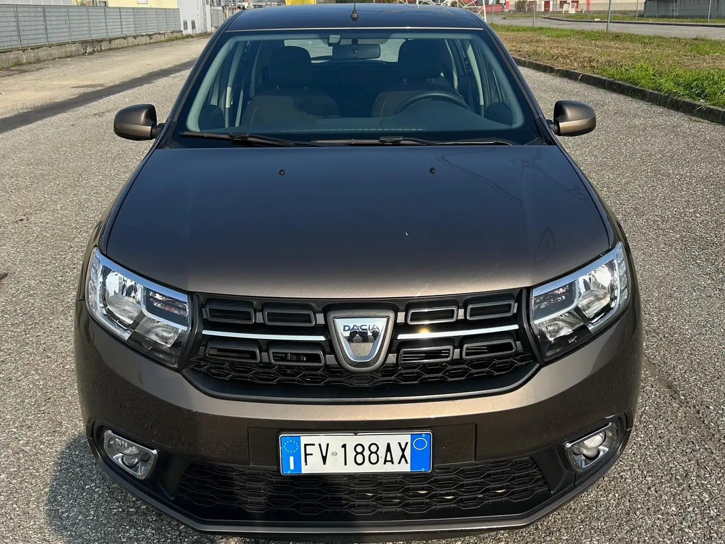 Dacia Sandero Sandero II 2017 1.0 sce Essential s&s 75cv my19 Marrone - 2
