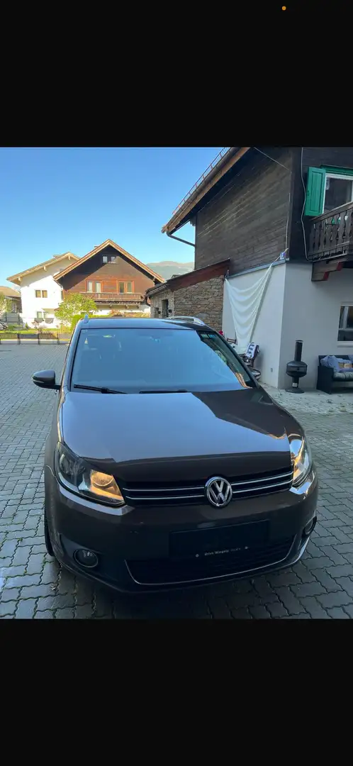 Volkswagen Touran Touran Highline BMT 1,2 TSI Highline Braun - 2