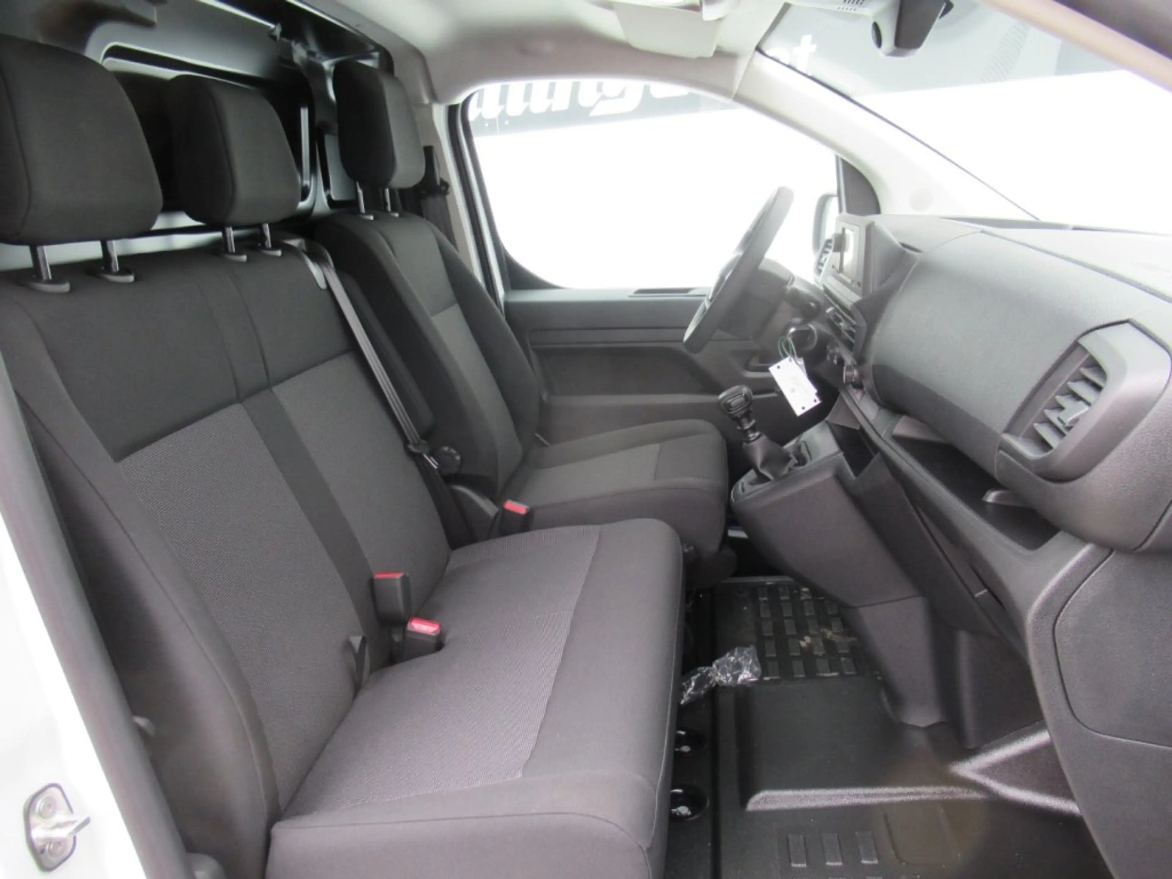 Fiat Scudo KW M BlueHDI 120 S&S — photo 10