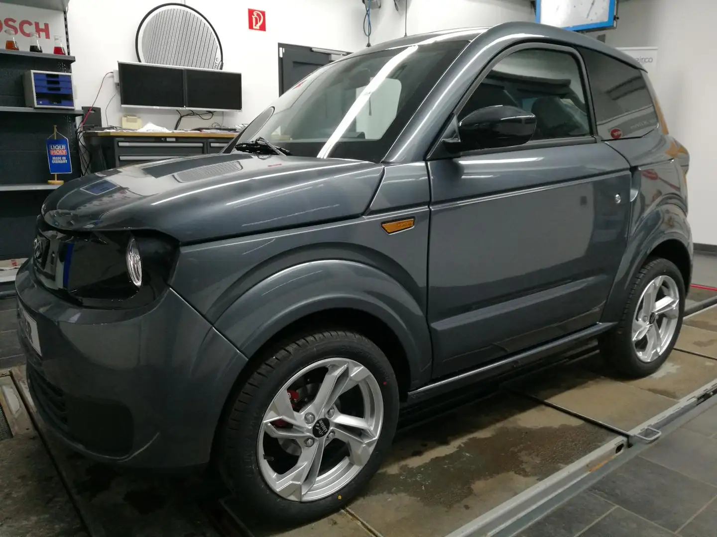 Ligier Myli E.PIC*WSShzg*Carplay*Shzg*el.Fh*RFK*LED*ZV* Grigio - 2