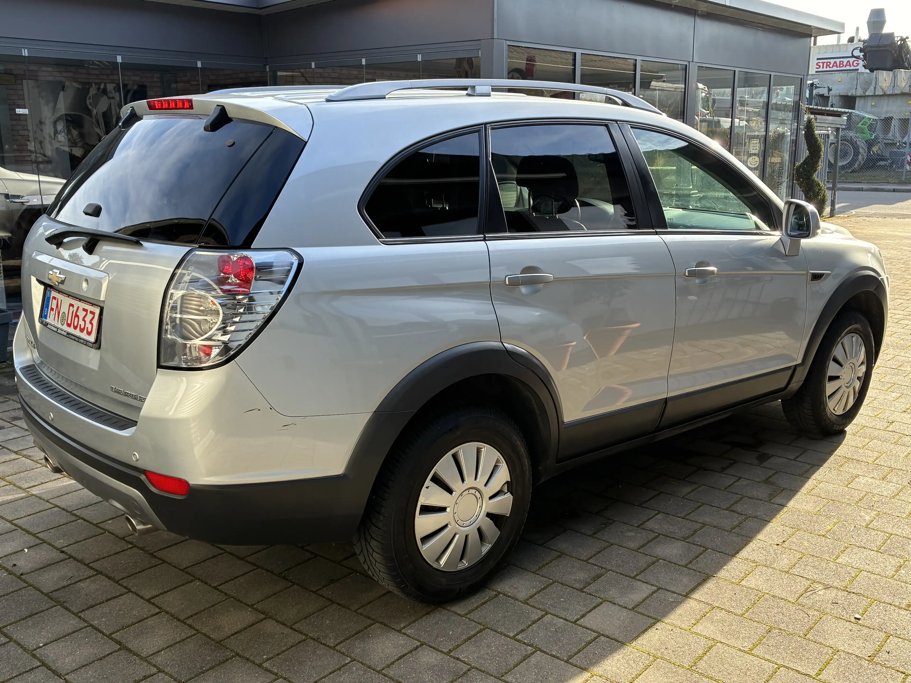 Chevrolet Captiva 2.2 D LTZ 4WD 1-Hand top-Zustand Nichtraucher NAVI — photo 5