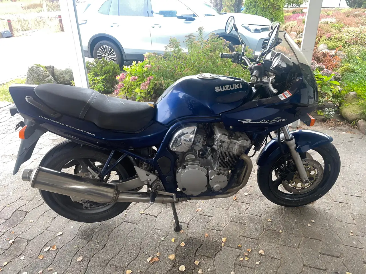 Suzuki GSF 600