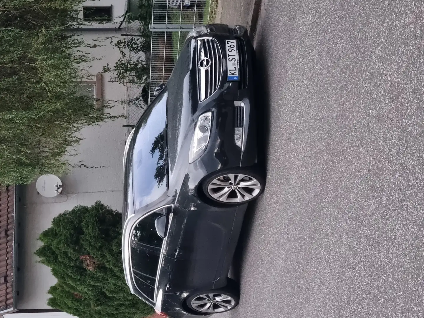 Opel Insignia Sport Czarny - 2