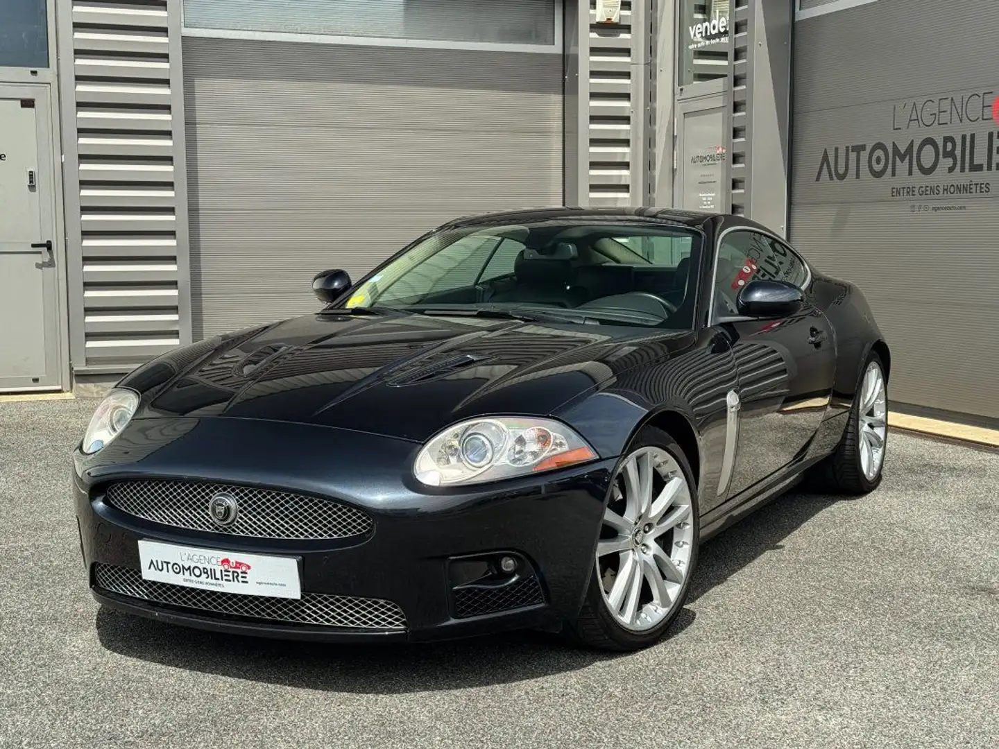 Jaguar XKR COUPE 4.2 V8 SURALIMENTE BVA6 Black - 1
