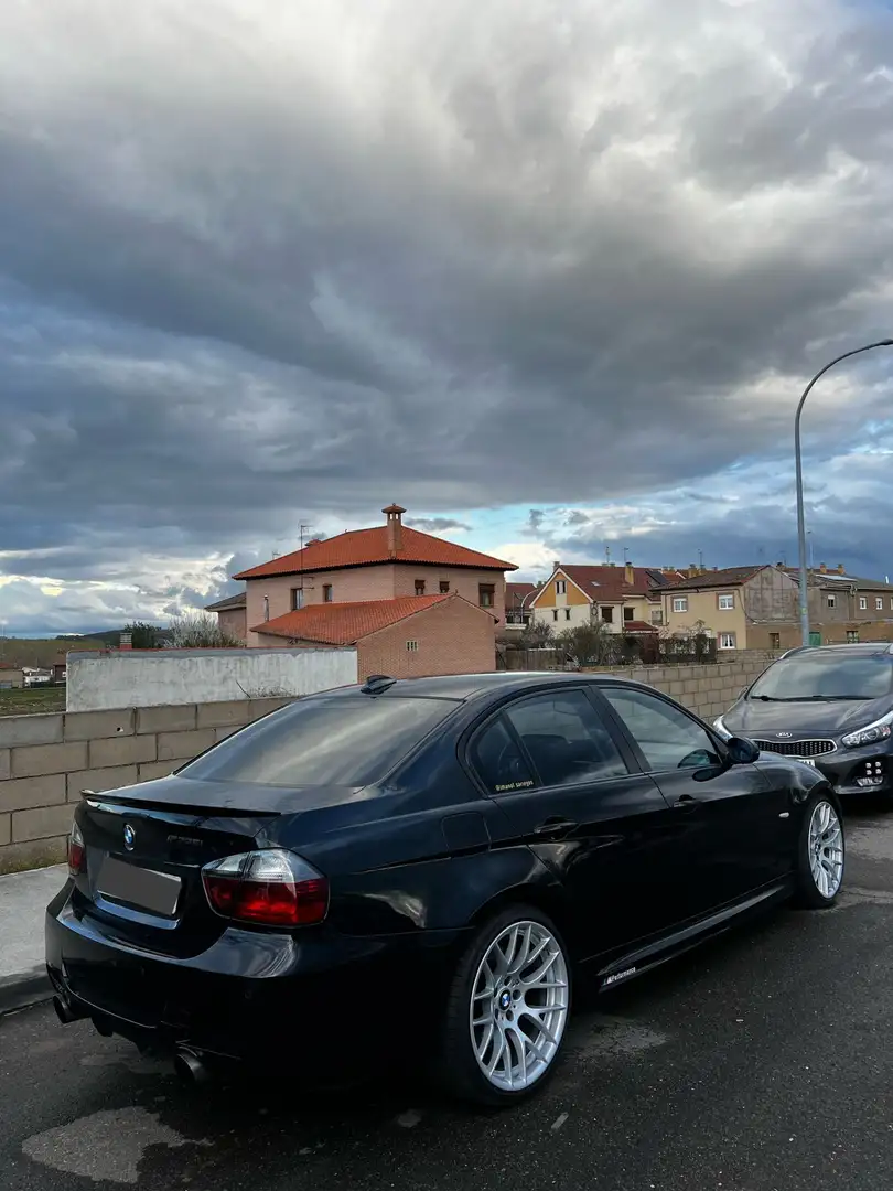 BMW 335 335i e90 - 1