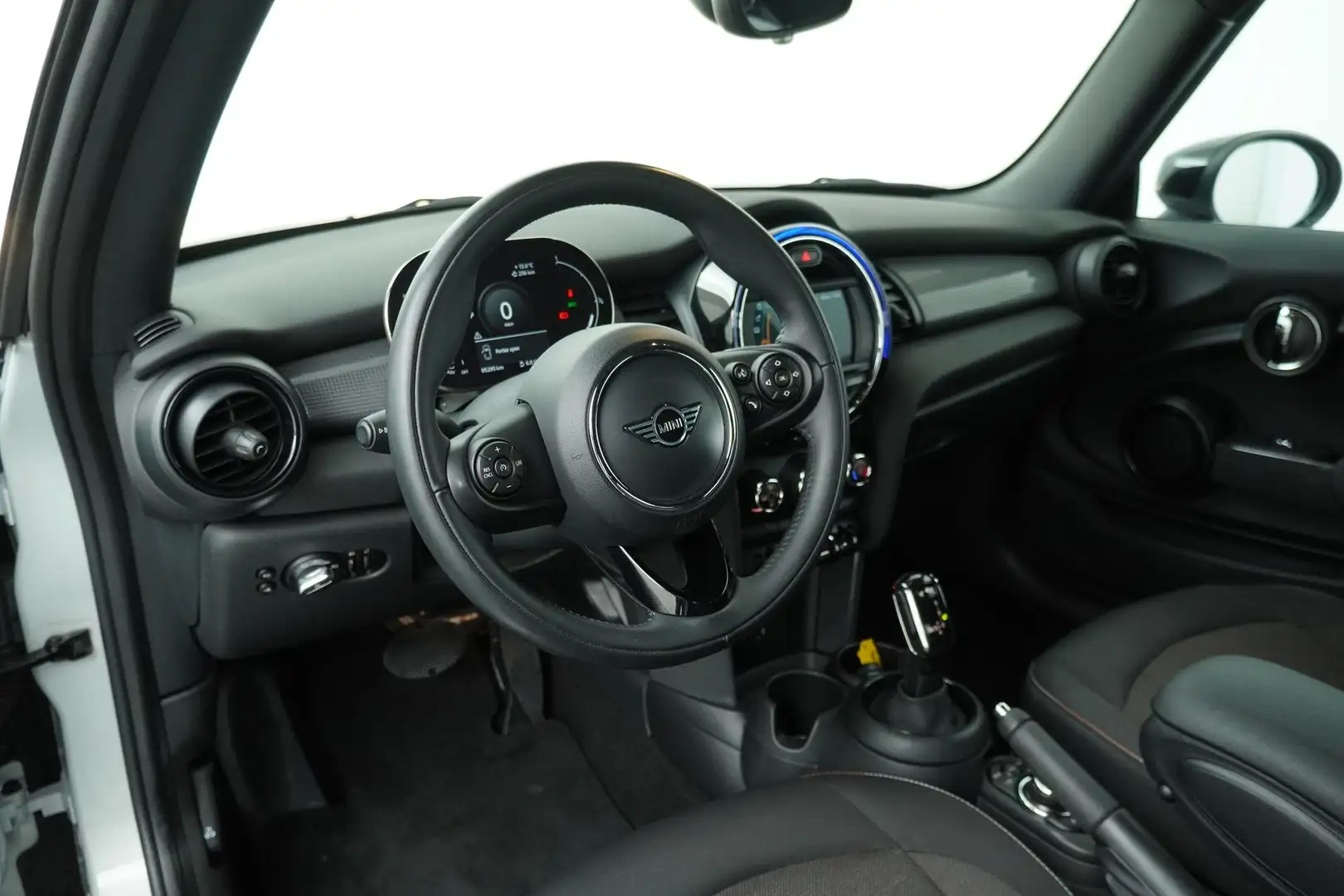 MINI Cooper Mini 1.5 136pk Pepper Automaat | Navigatie | Cruis Silber - 2