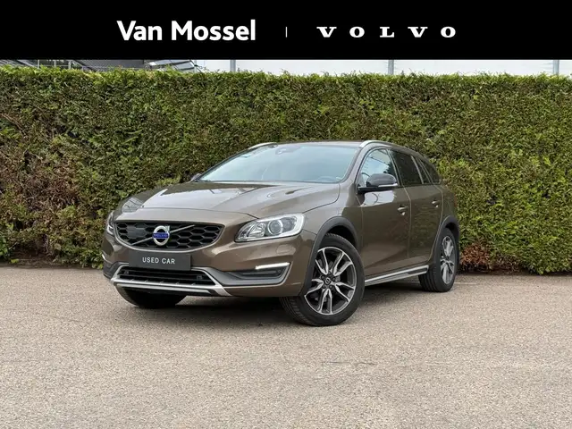 Volvo V60 Cross Country T5 Summum | Elektrische stoelen | Ledere bekleding