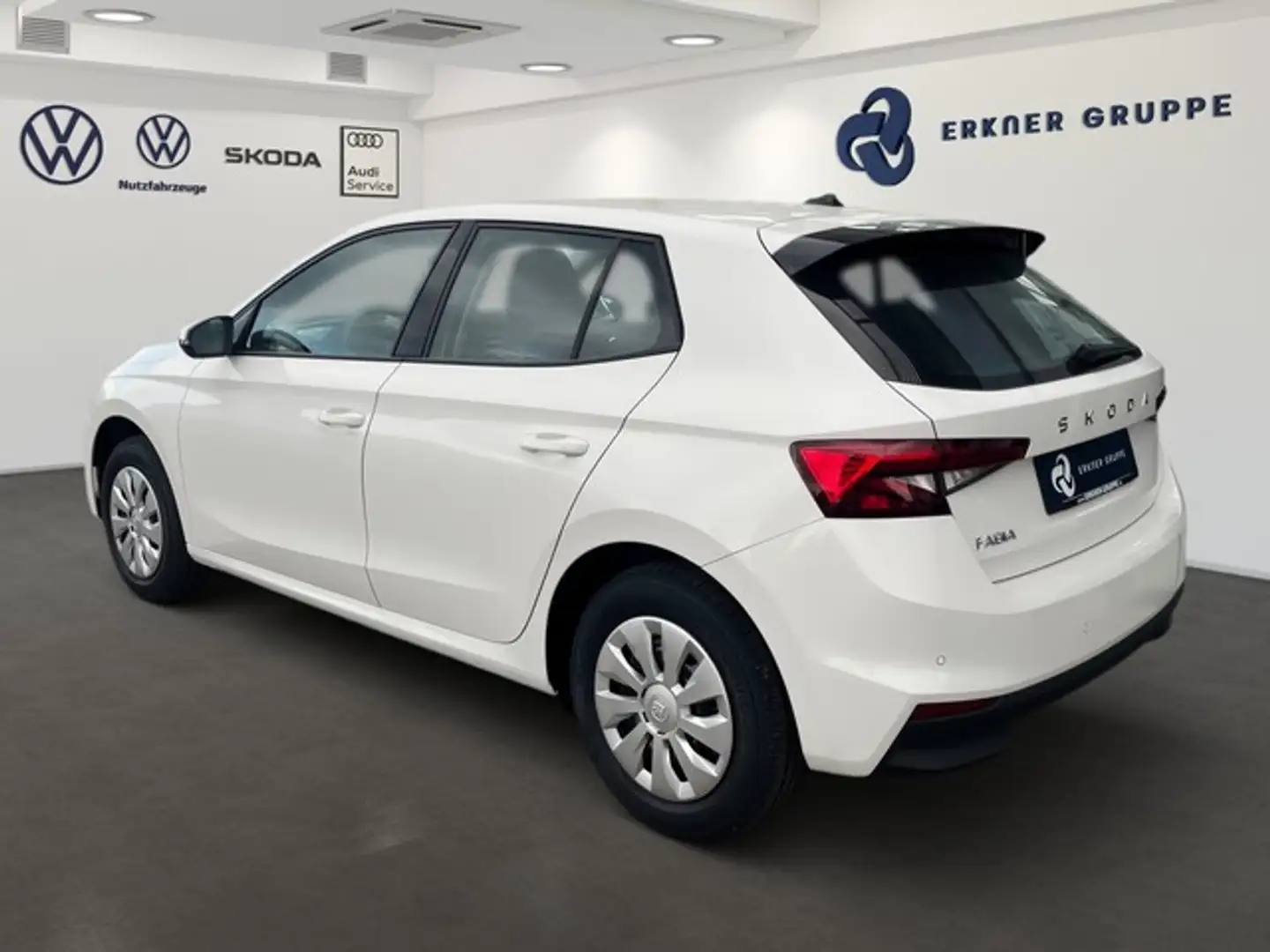 Skoda Fabia 1.0 TSI Selection LED+KLIMA+TEMPOMAT+SITZHZ+++ Weiß - 2