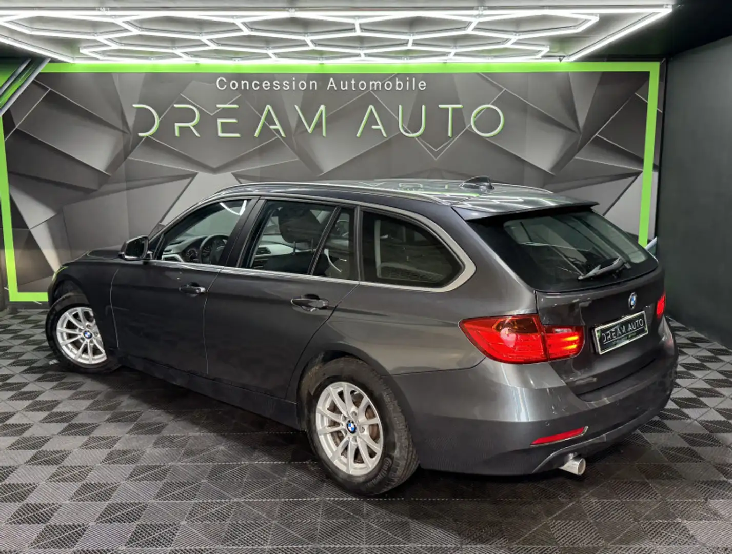BMW 318 (F31) 318D 143CH LOUNGE - 2