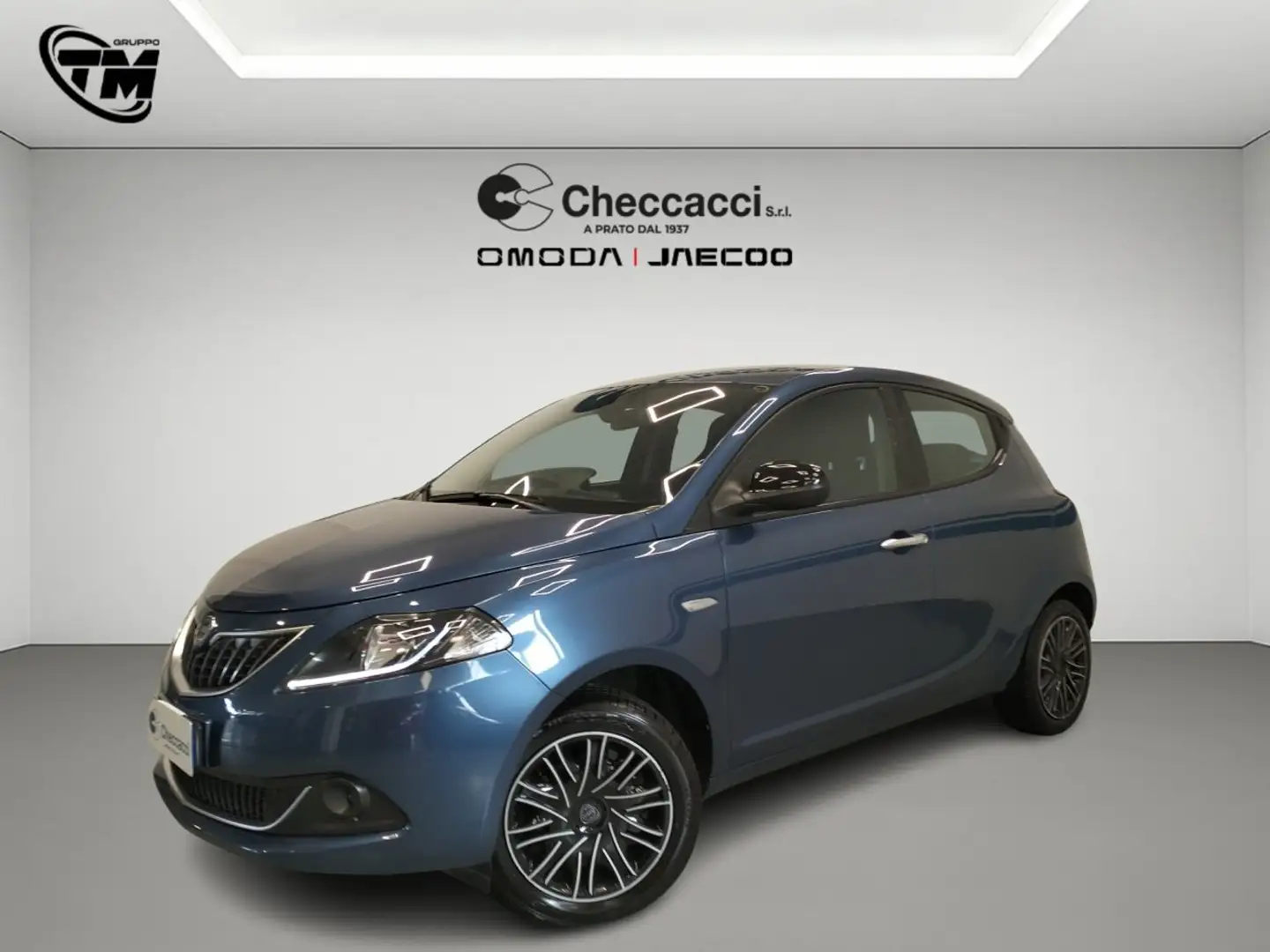 Lancia Ypsilon 1.0 FireFly 5 porte S&S Hybrid Platino Blau - 1