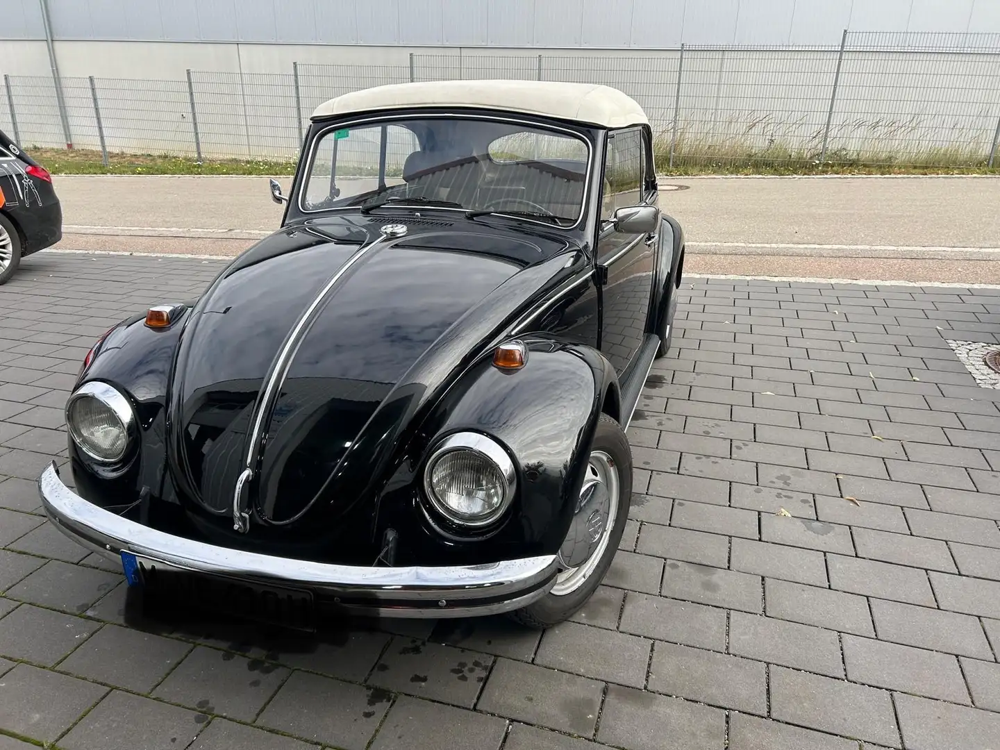 Volkswagen Käfer 1500 Cabriolet Negru - 1