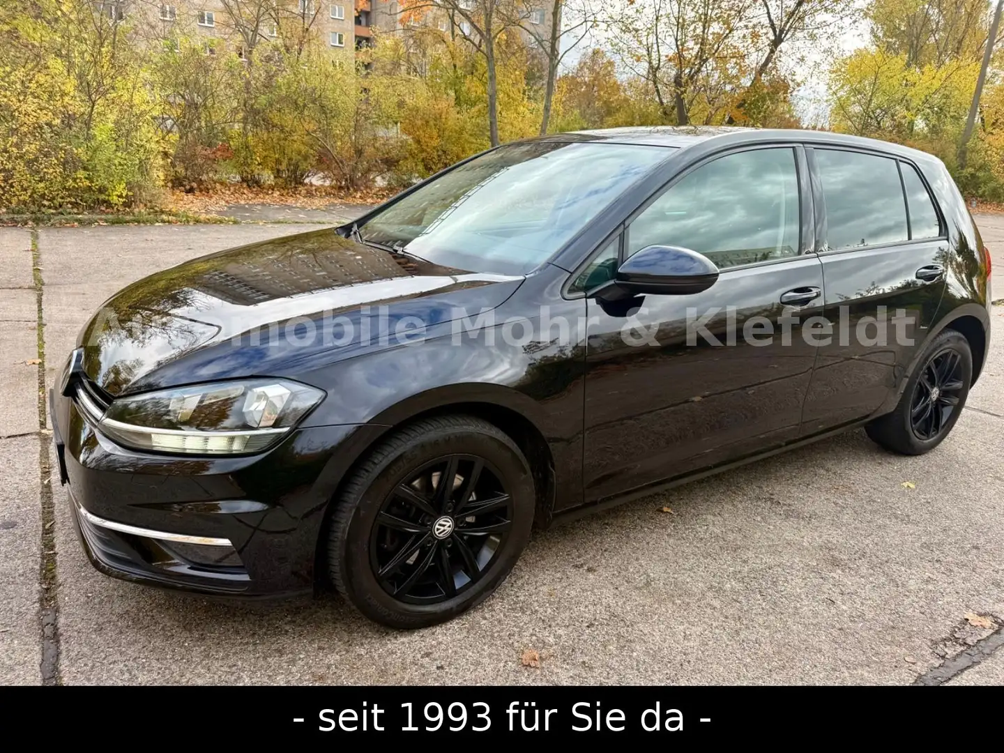 Volkswagen Golf VII Lim.*STHZ*QI*APP-CONNECT*SHZ*PDCV&H* Schwarz - 2