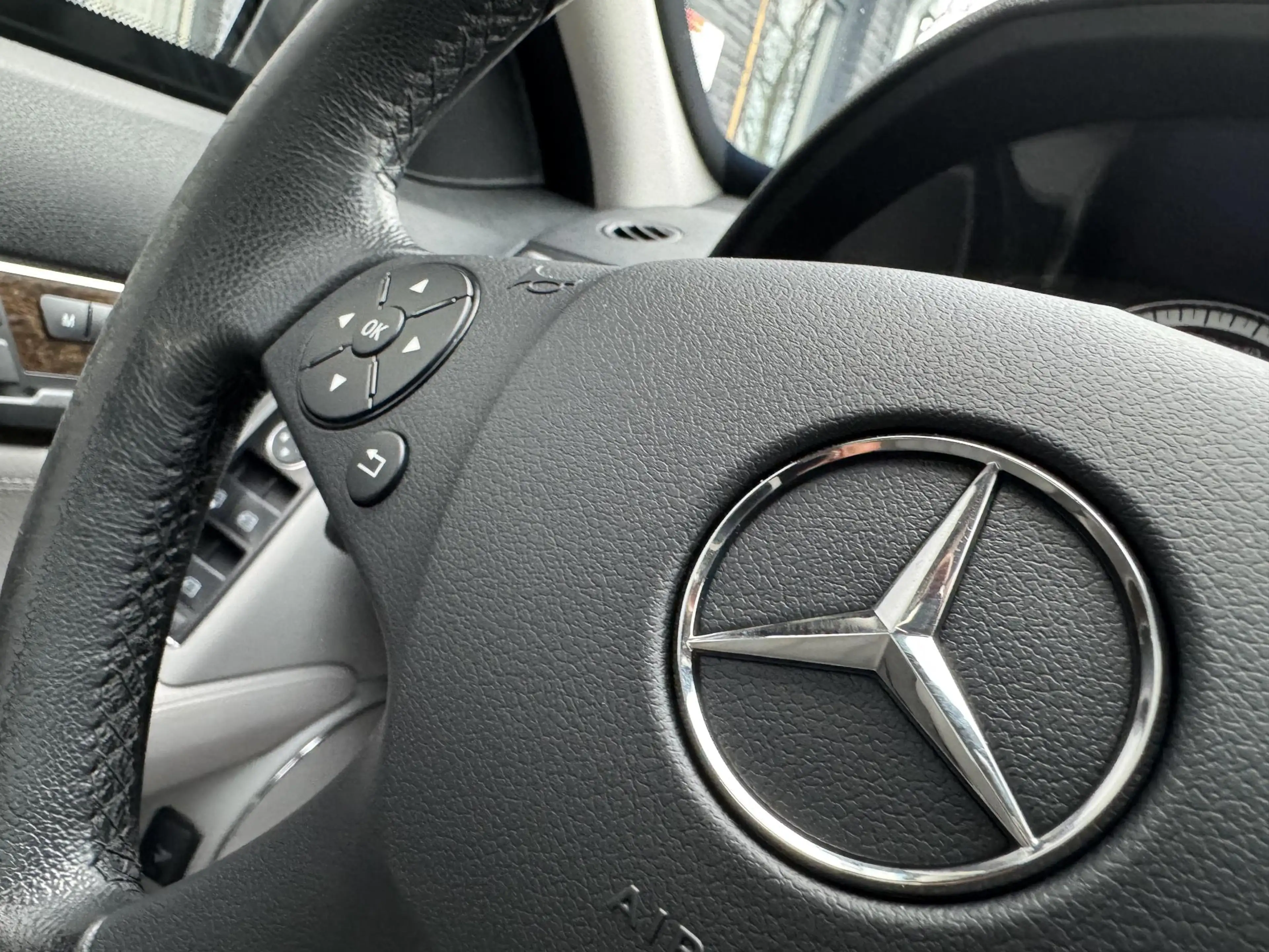 Mercedes-Benz C 350 Elegance Automaat/Gepanserd B4/Alleen Export!!! — photo 27