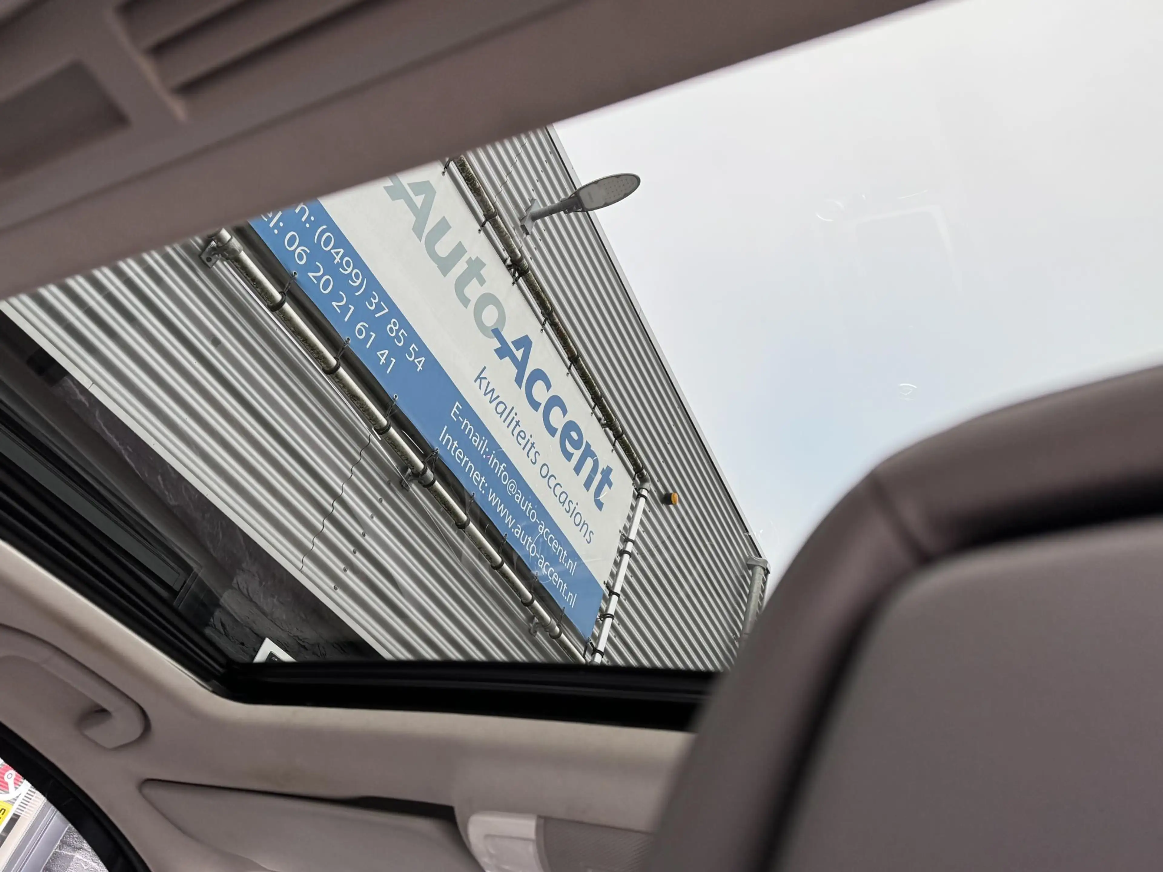 Mercedes-Benz C 350 Elegance Automaat/Gepanserd B4/Alleen Export!!! — photo 13