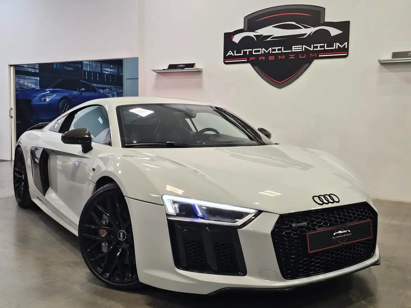 Audi R8 5.2 FSI V10 plus 610CV quattro S tronic Blanco - 1