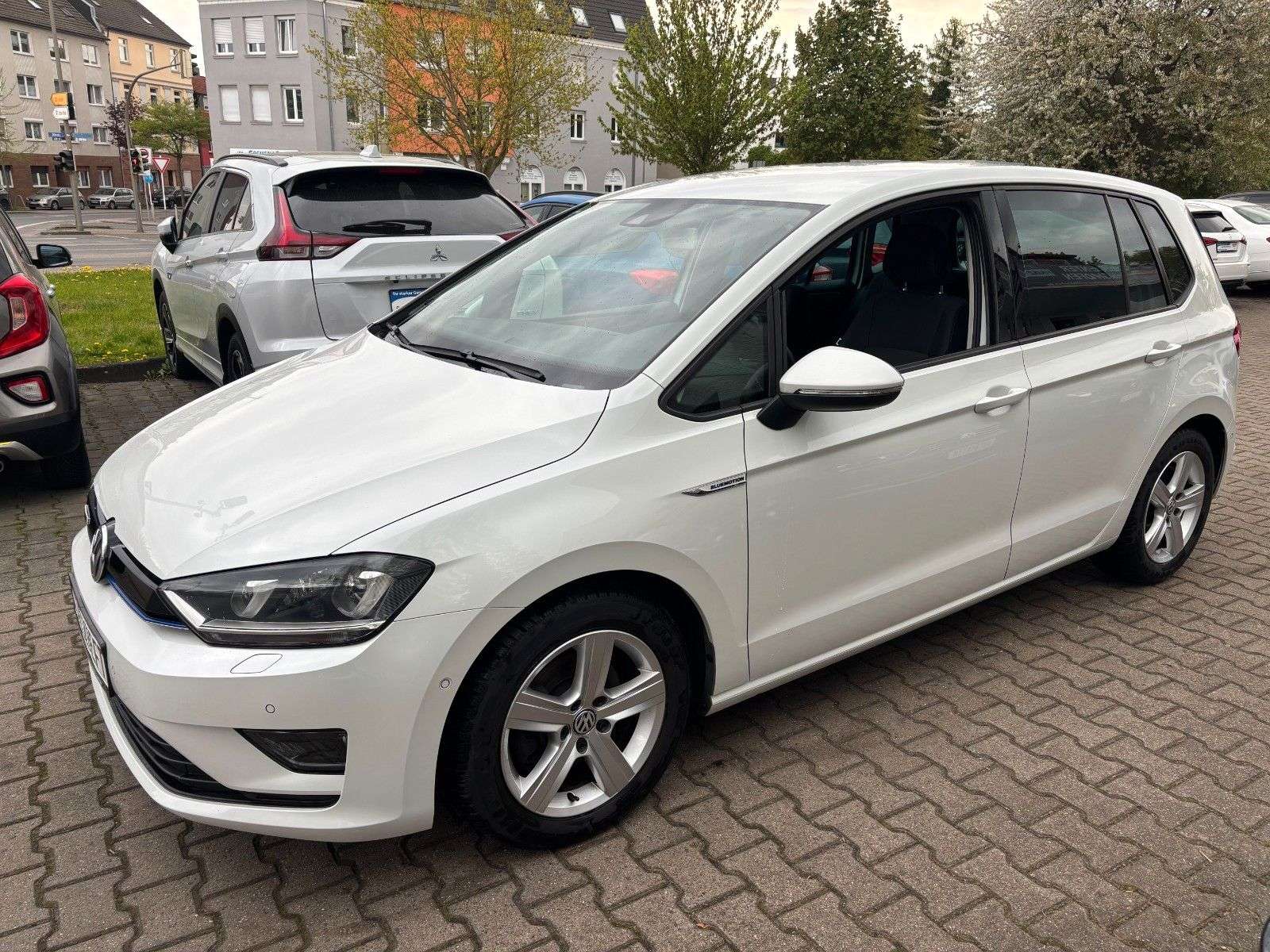 Second hand Volkswagen Golf Sportsvan 1.6
