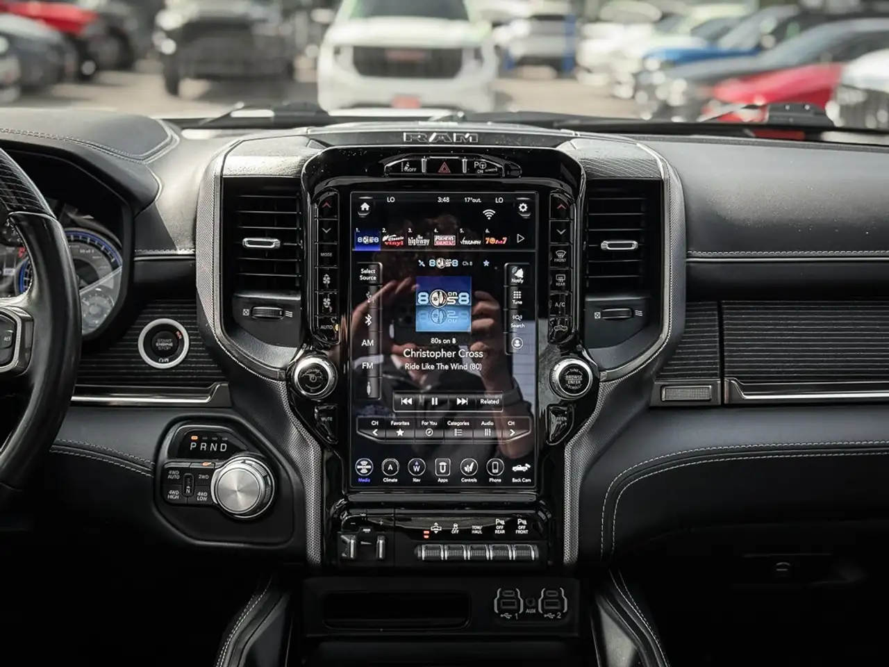 RAM 1500 снимка RAM 1500