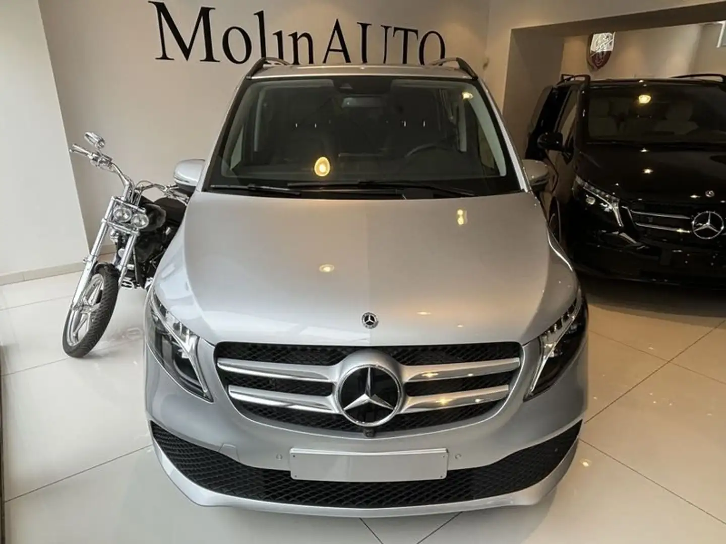 Mercedes-Benz V 300 V 300 d Automatic Exclusive Long 7 POSTI KM 0 PRO Silver - 2