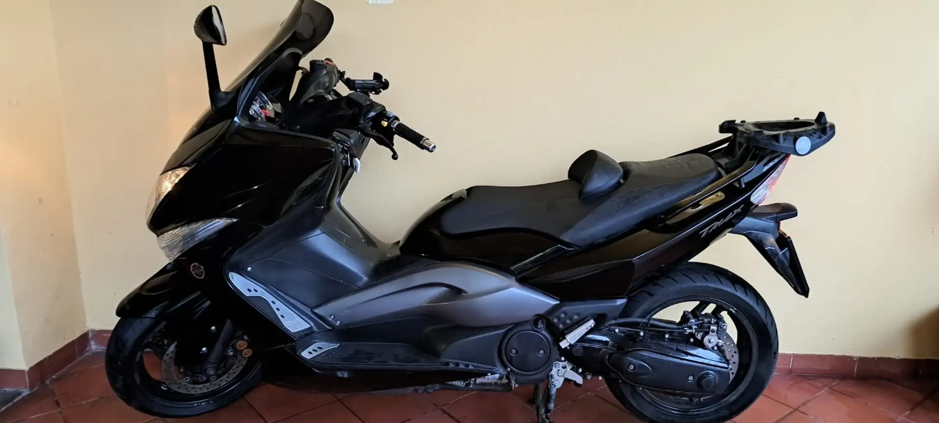 Yamaha TMAX 500 - 1