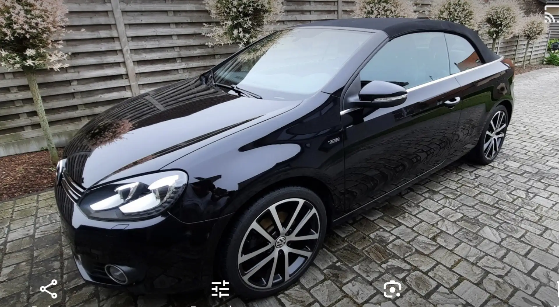 Volkswagen Golf Cabriolet Golf Cabrio 1.2 TSI Lounge Negru - 1