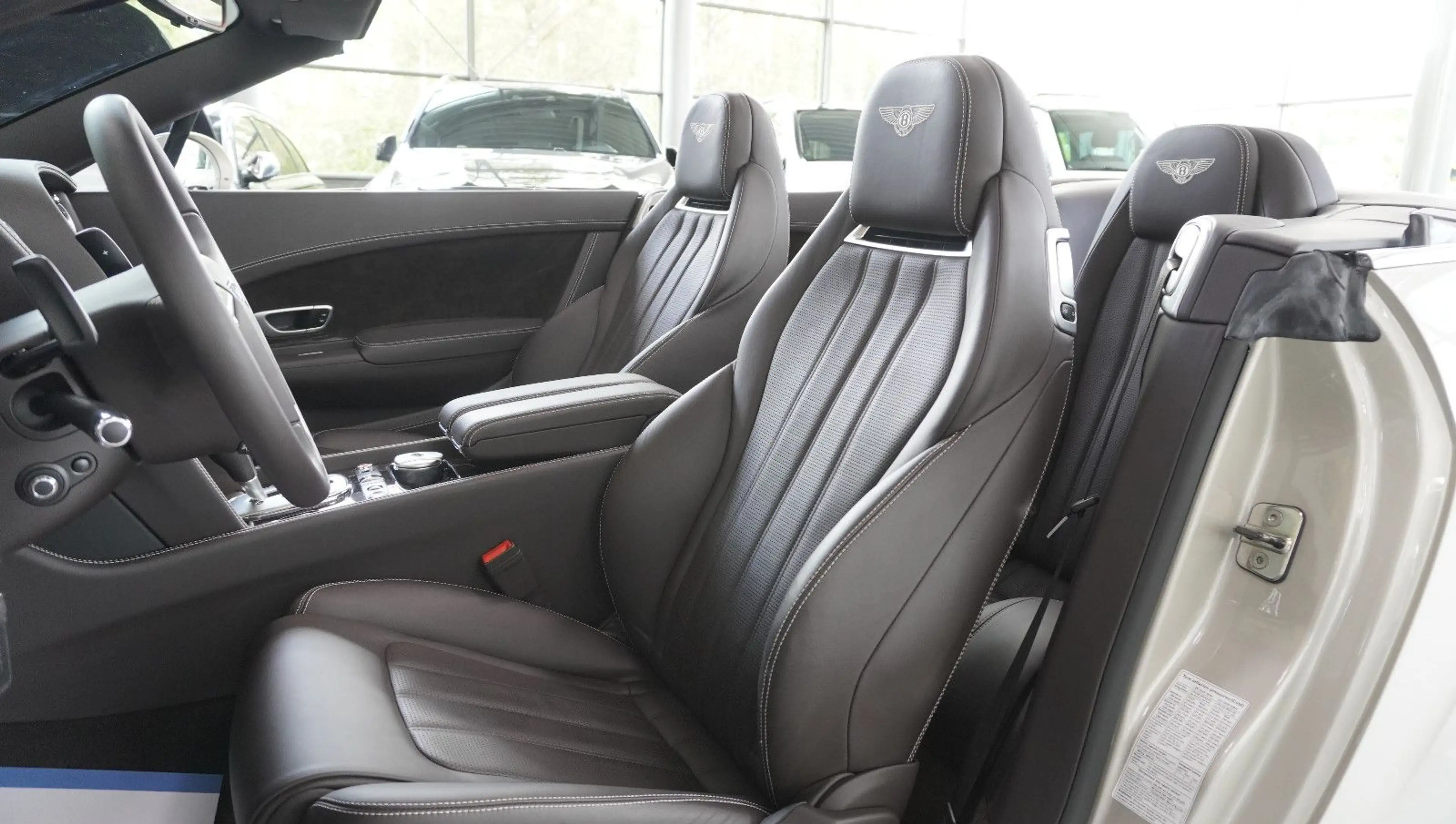 Bentley Continental GTC 6.0 W12*EXCLUSIVE*LIEBHABER — photo 12