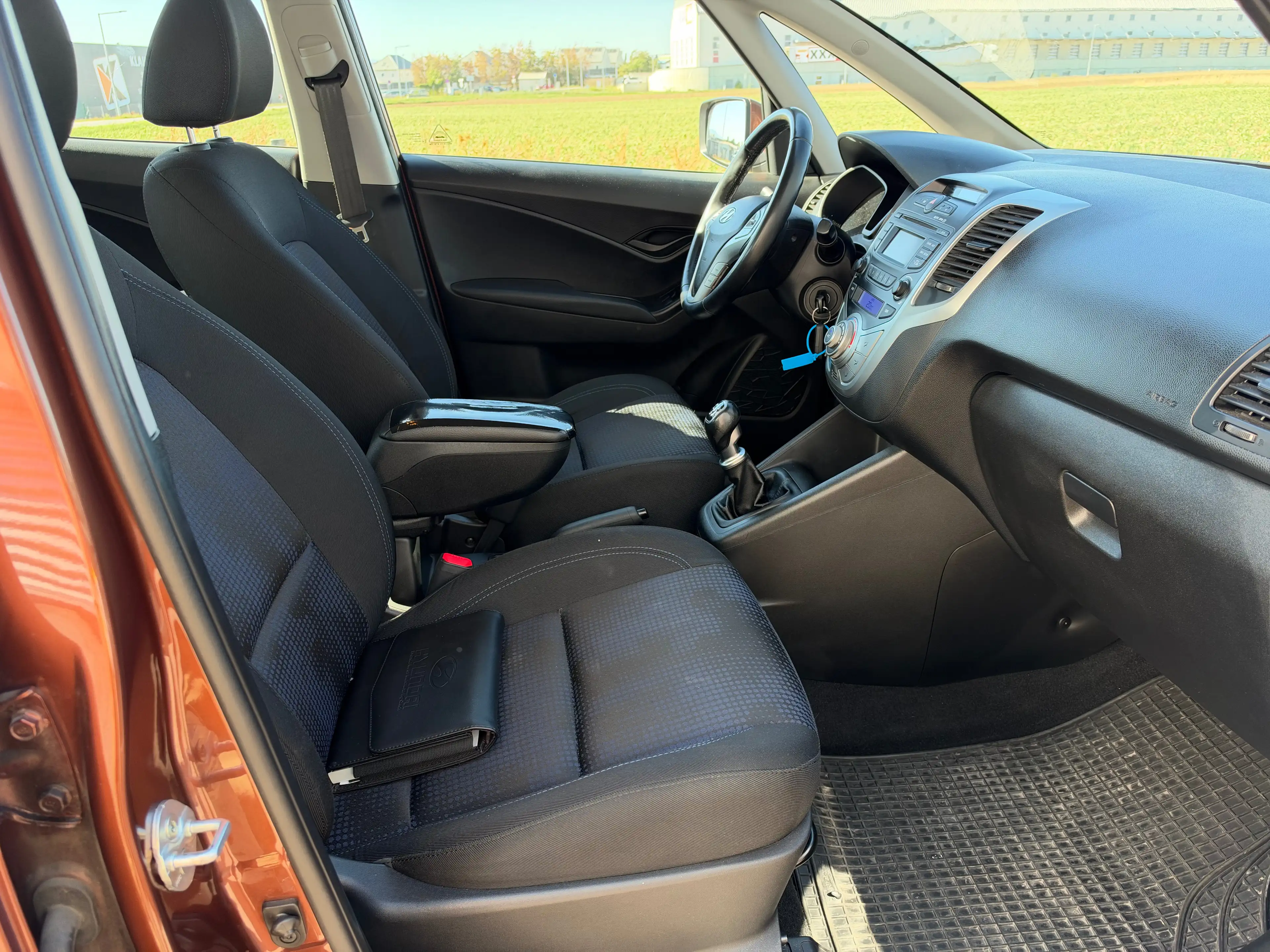 Hyundai iX20 1,4 CRDi Europe ID:55 — photo 9