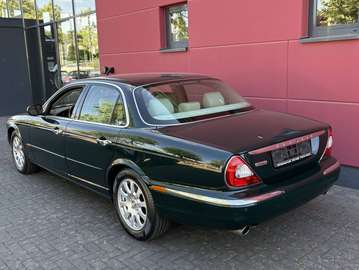 3.0 V6 AUT. EXECUTIVE LEDER NAVI CHROMPAKET 1-HAND TOP*
